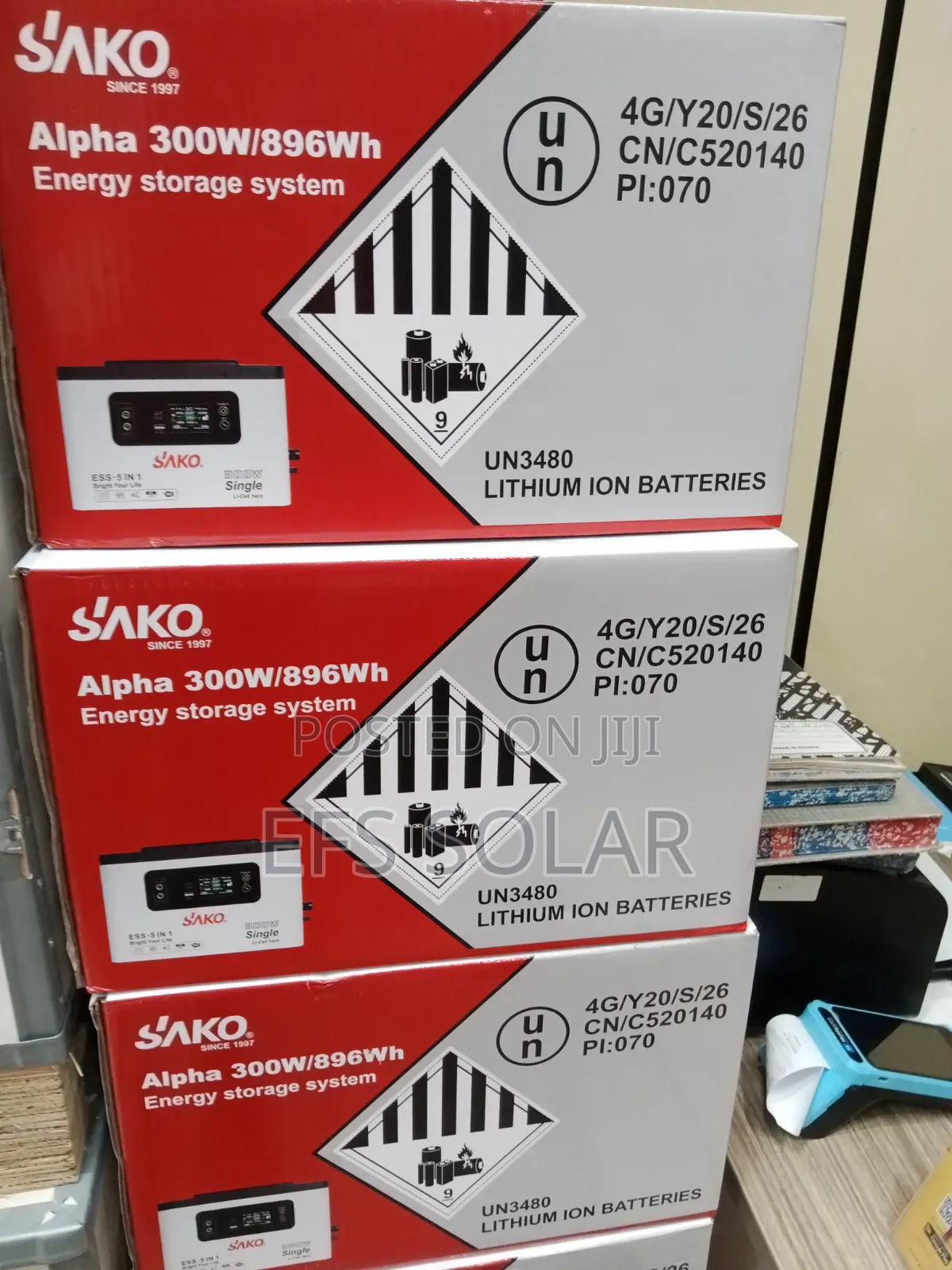 SAKO Alpha 300W Portable Solar Generator | 896Wh Lithium Power Station