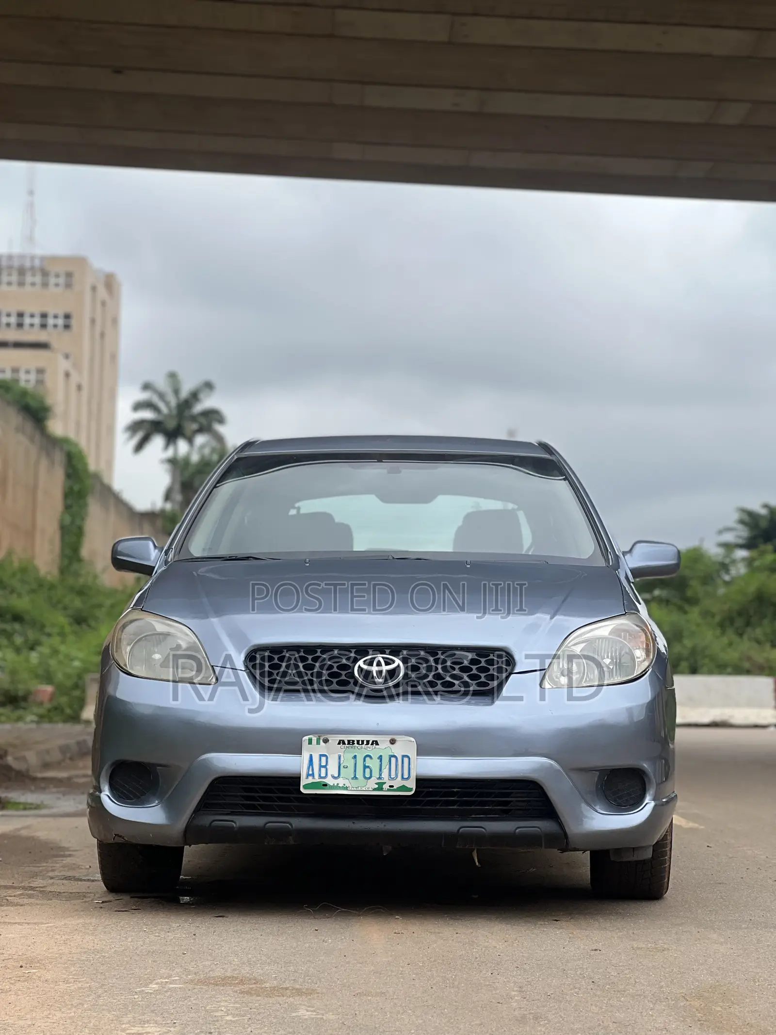 Toyota Matrix Standard FWD (1.8L 4cyl 5M) 2004 Blue