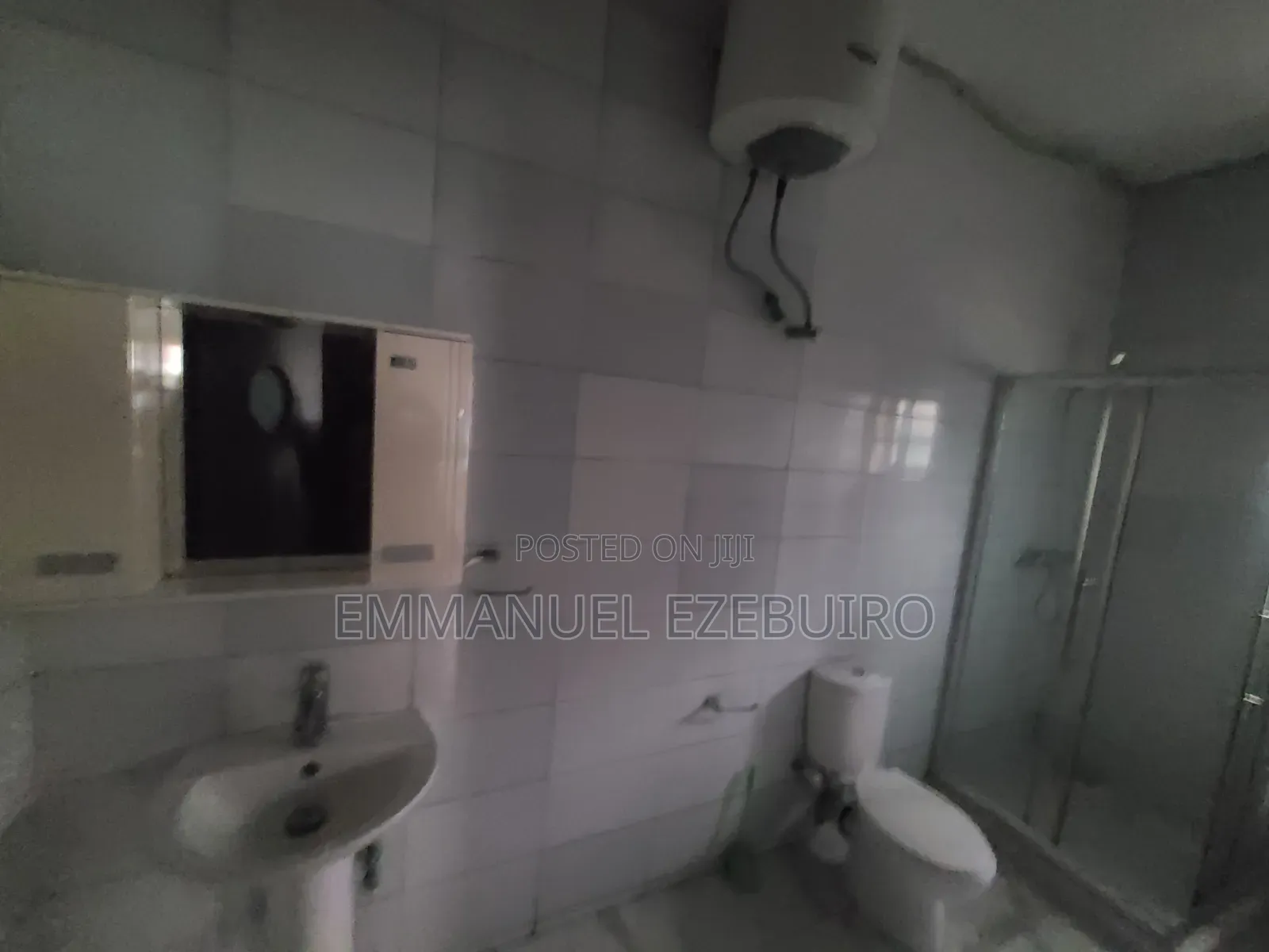 2bdrm Block of Flats in Rumuigbo Off, Port-Harcourt for rent
