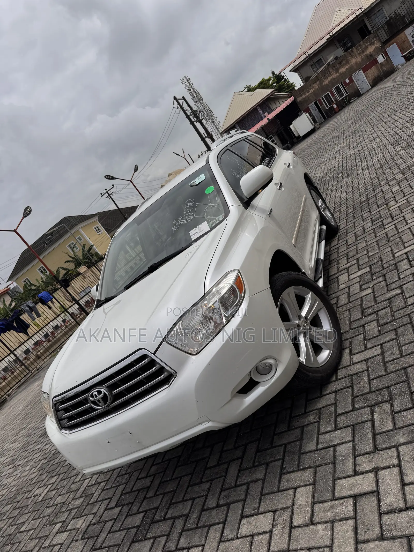 Toyota Highlander Limited 2010 White