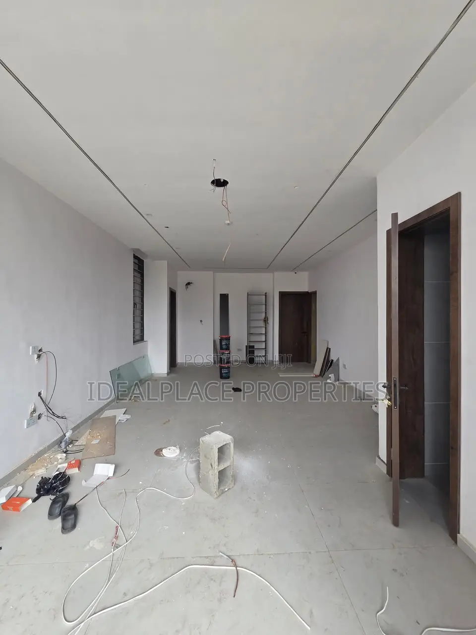 3bdrm Apartment in Ikeja GRA for sale
