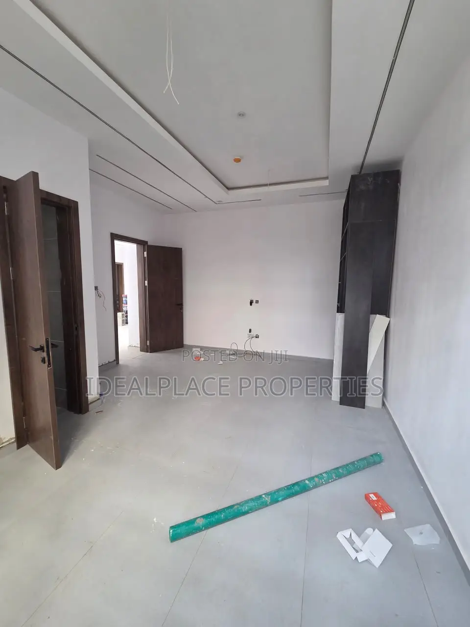 3bdrm Apartment in Ikeja GRA for sale