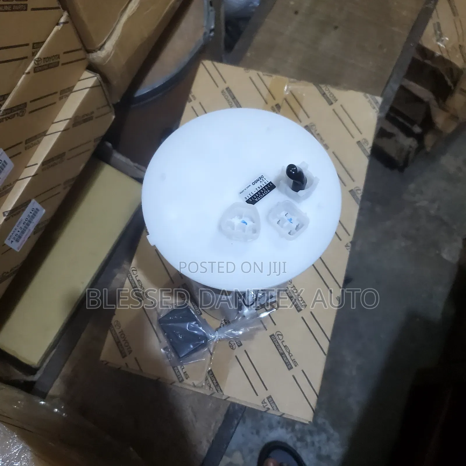 Complete Fuel Pump of Toyota Sienna 2015 to 2020