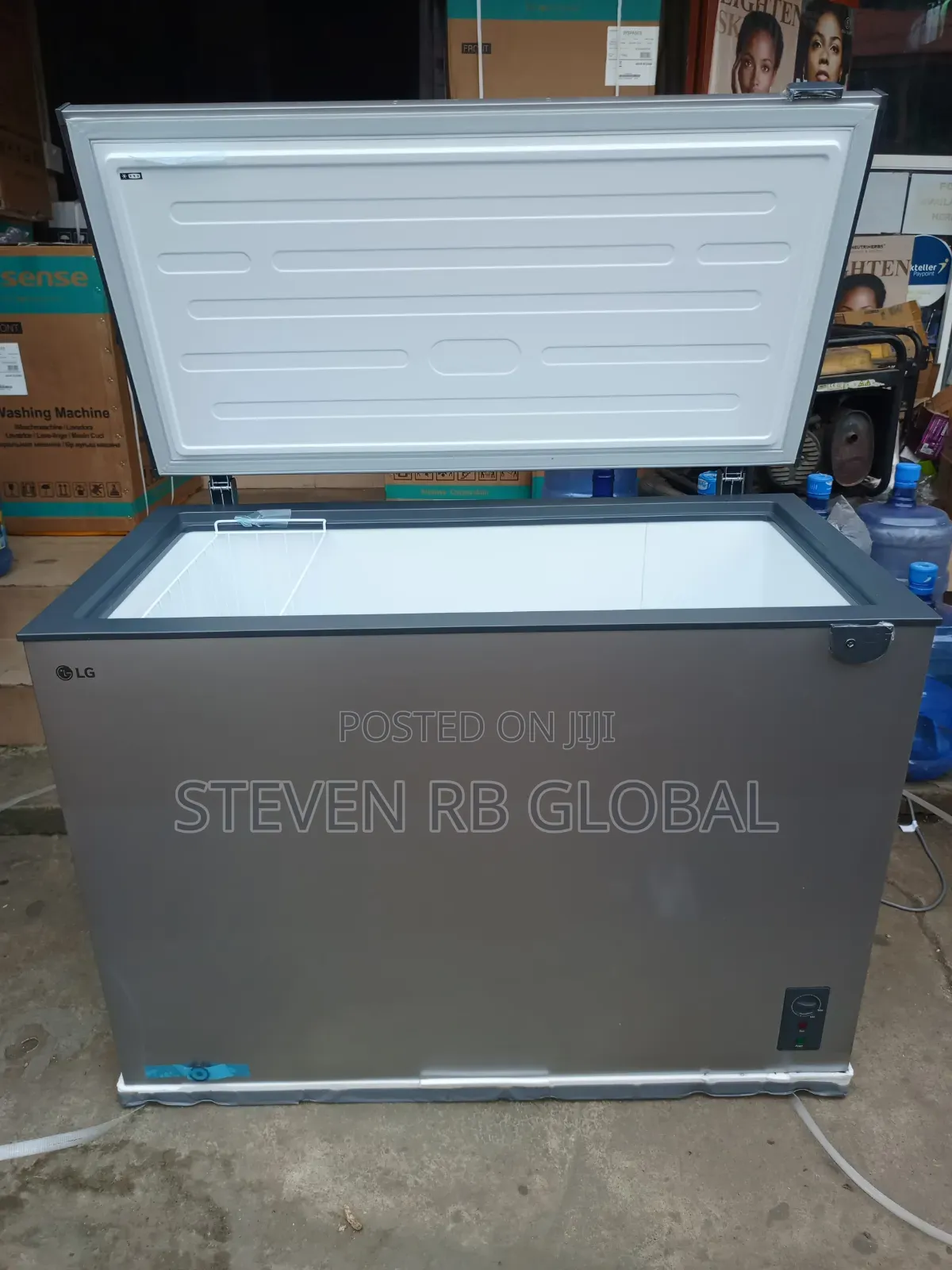 LG 291L Chest Freezer | GCFB305BQCF