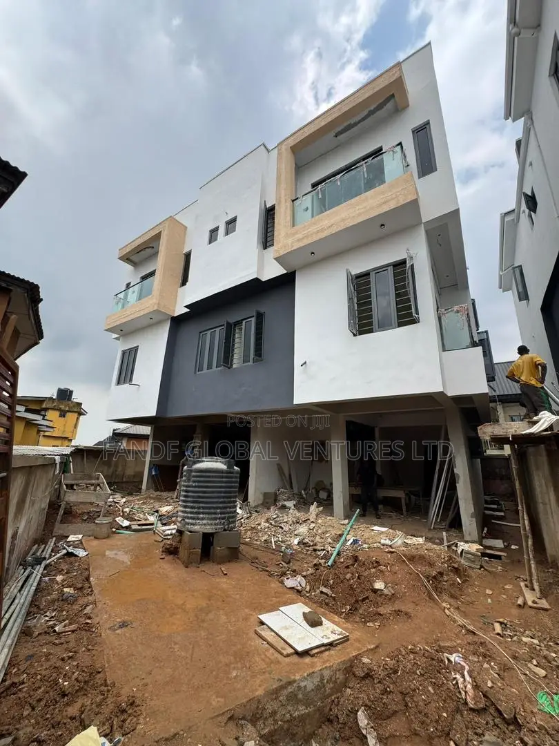 4bdrm Duplex in Maryland for sale