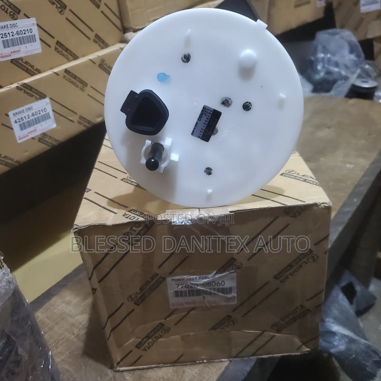 Complete Fuel Pump of Toyota Sienna 2010 to 2013