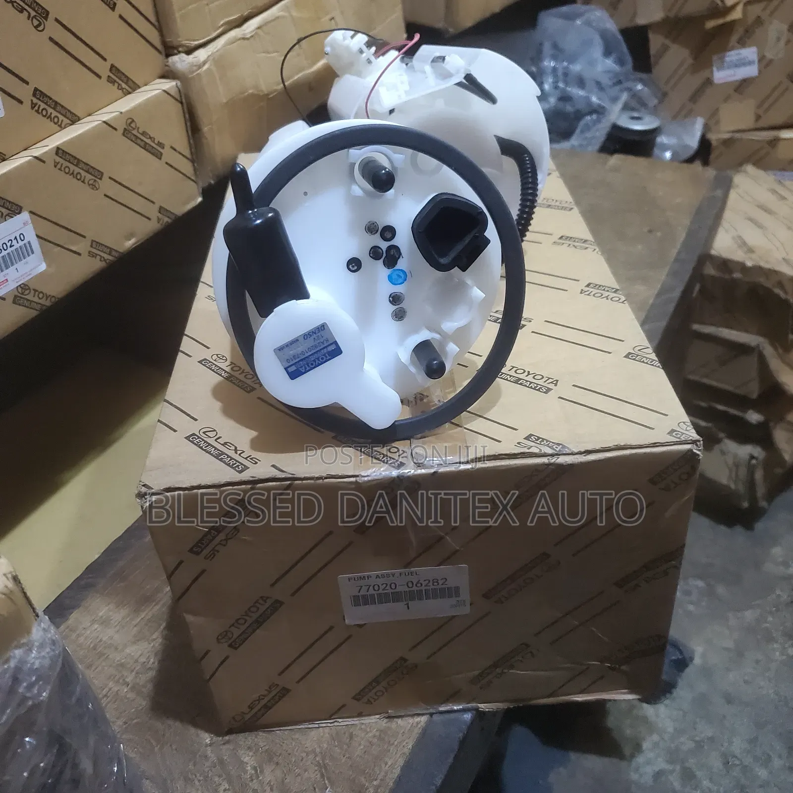 Complete Fuel Pump of Toyota Camry and ES350 2012 to 2017