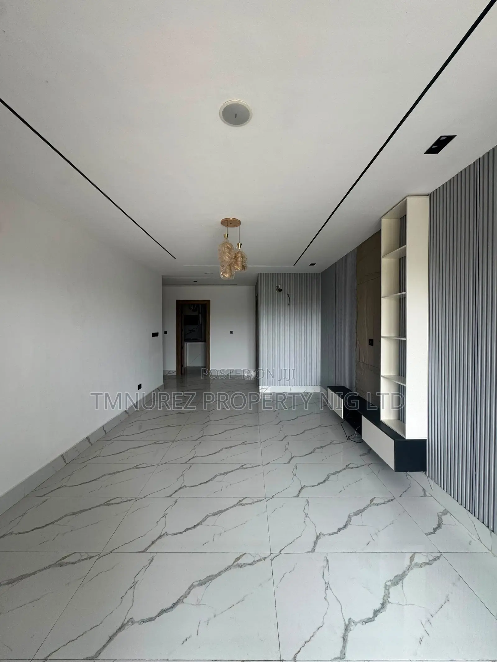 2bdrm Apartment in Lekki Phase 1 for sale