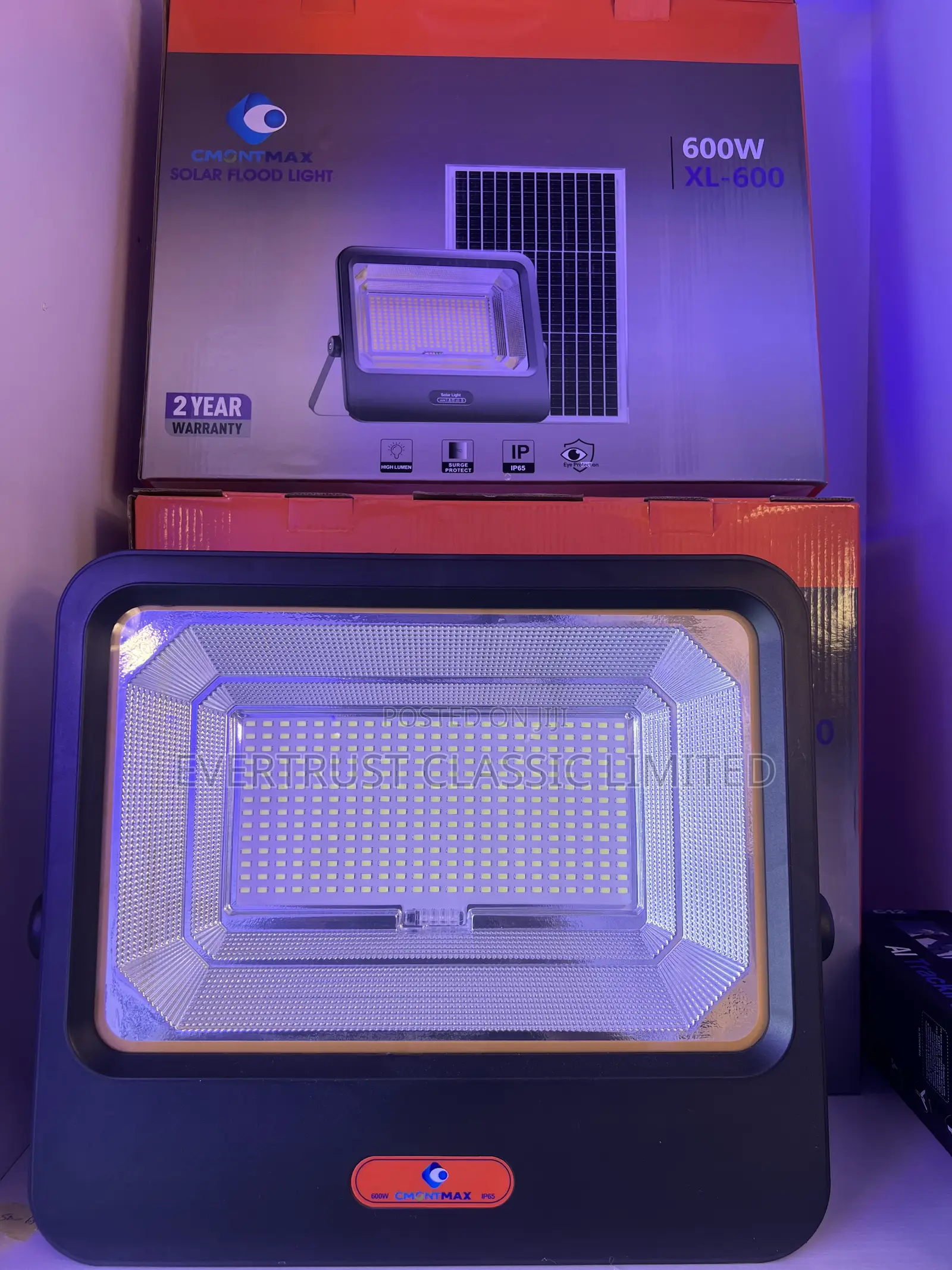 Cmontmax 600w Solar Flood Lights.
