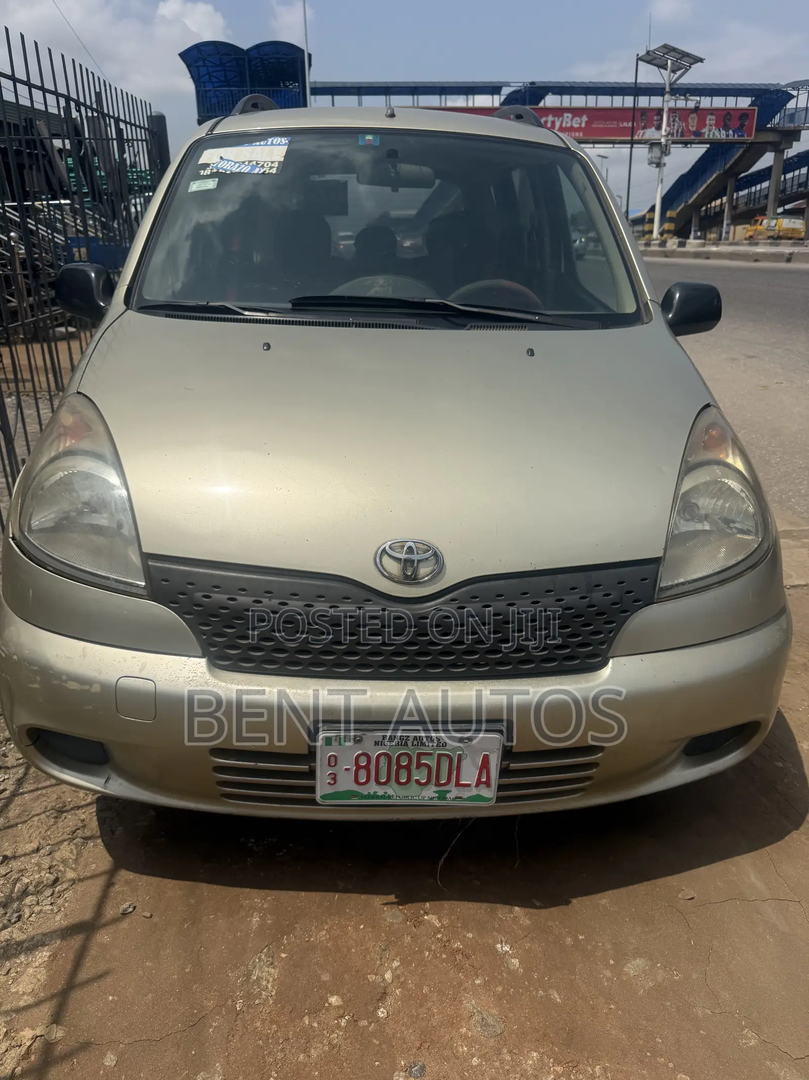 Toyota Corolla Verso 1.6 VVT-i 2005 Gold