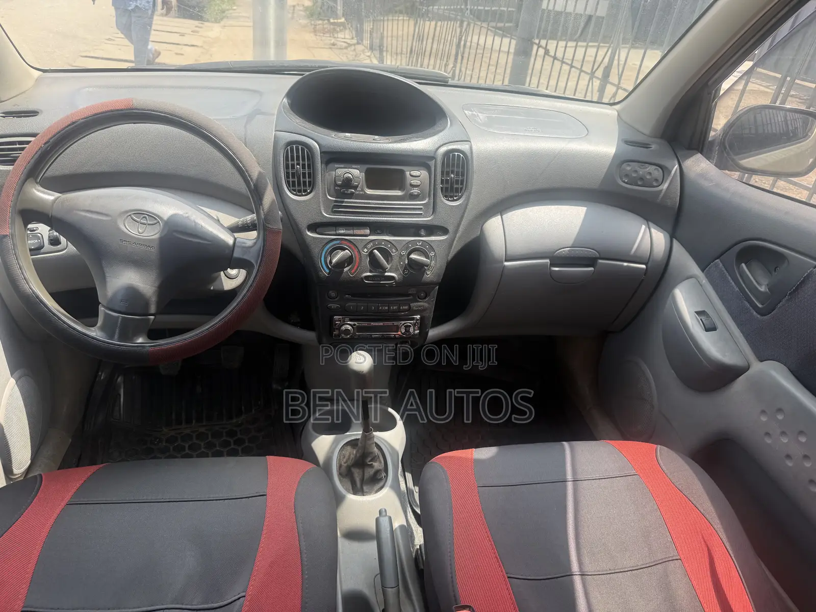 Toyota Corolla Verso 1.6 VVT-i 2005 Gold