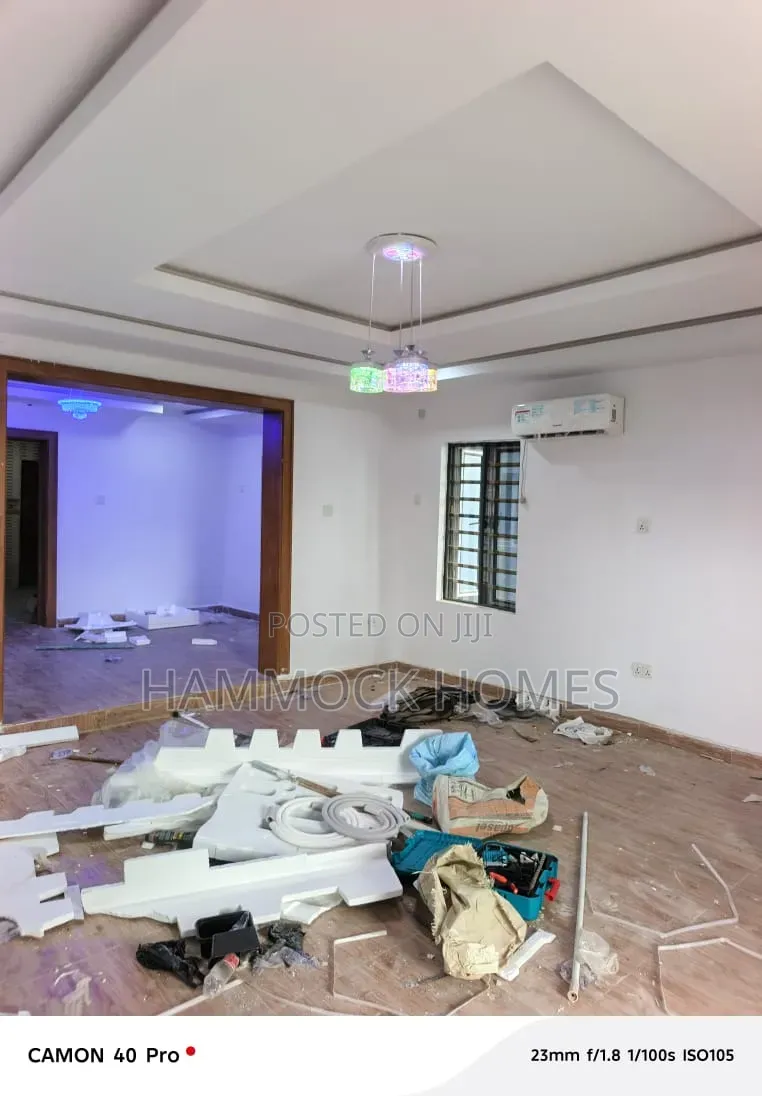 4bdrm Duplex in Okebadan Estate, Akobo for rent