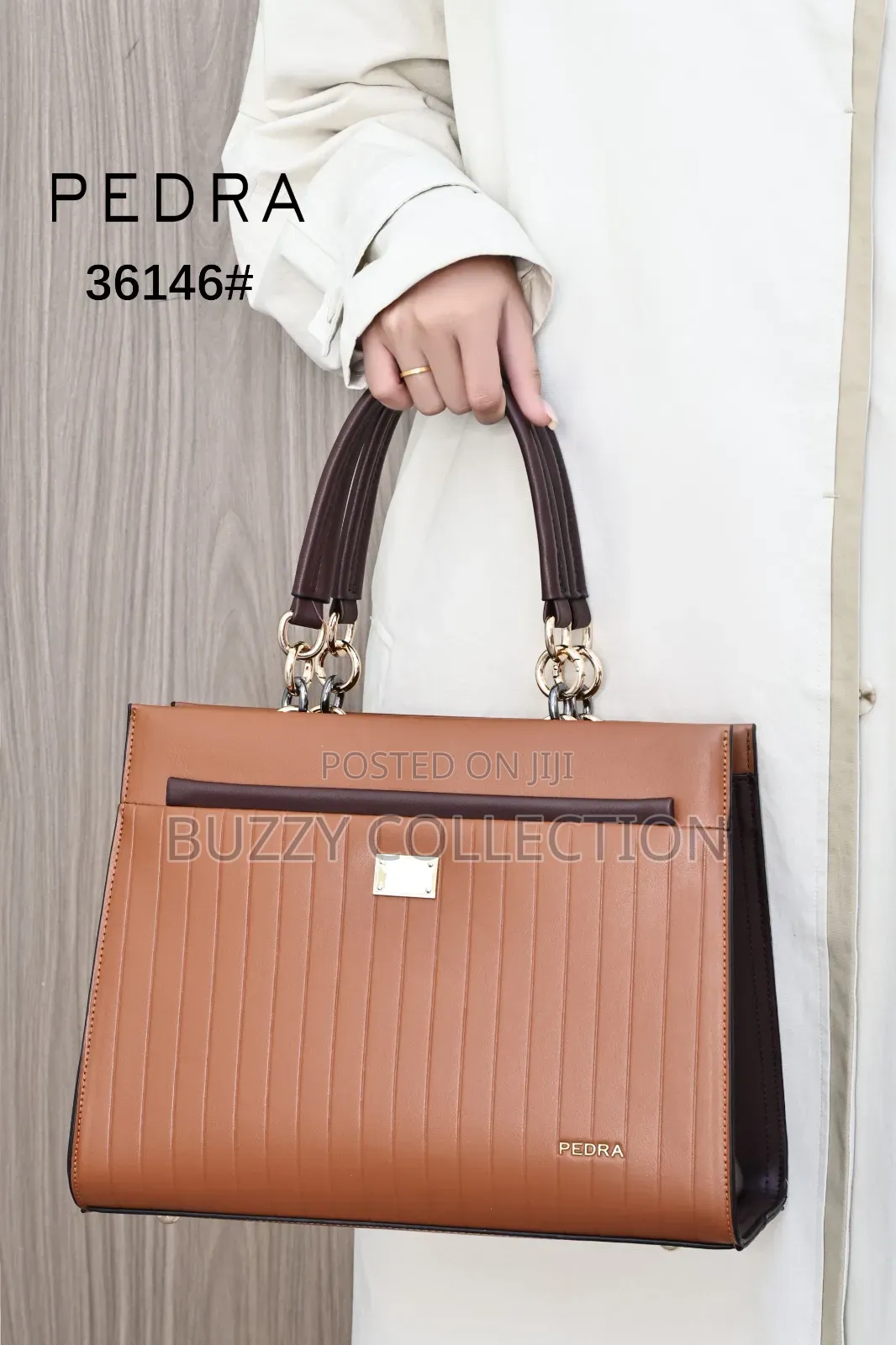 Elegant and Classy Pedra Handbag