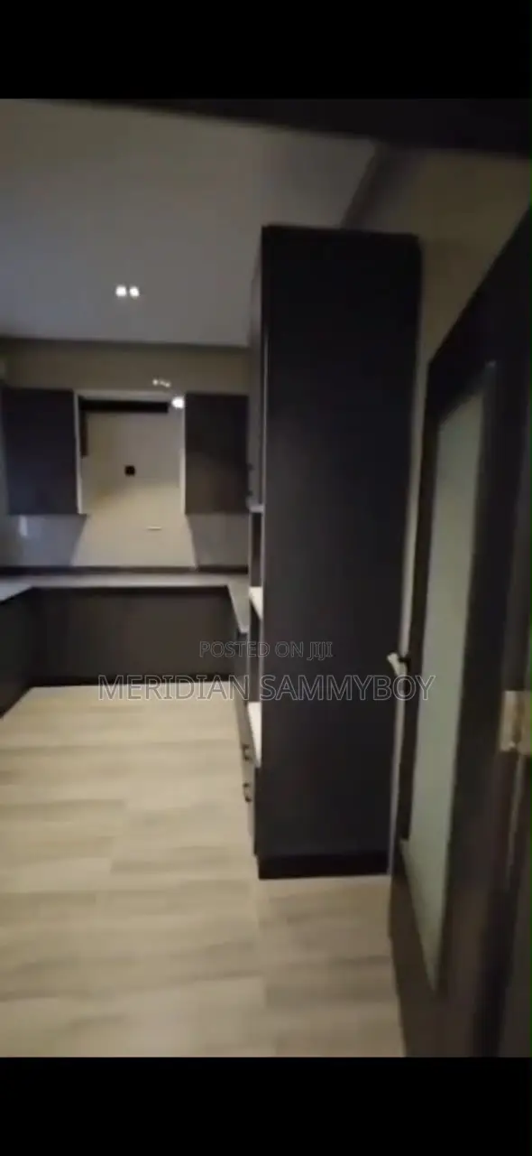 4bdrm Duplex in Apo Resettlement for sale