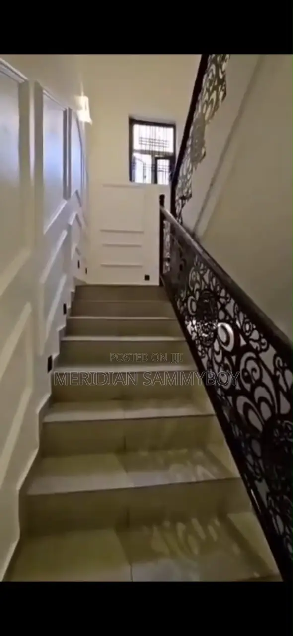 4bdrm Duplex in Apo Resettlement for sale