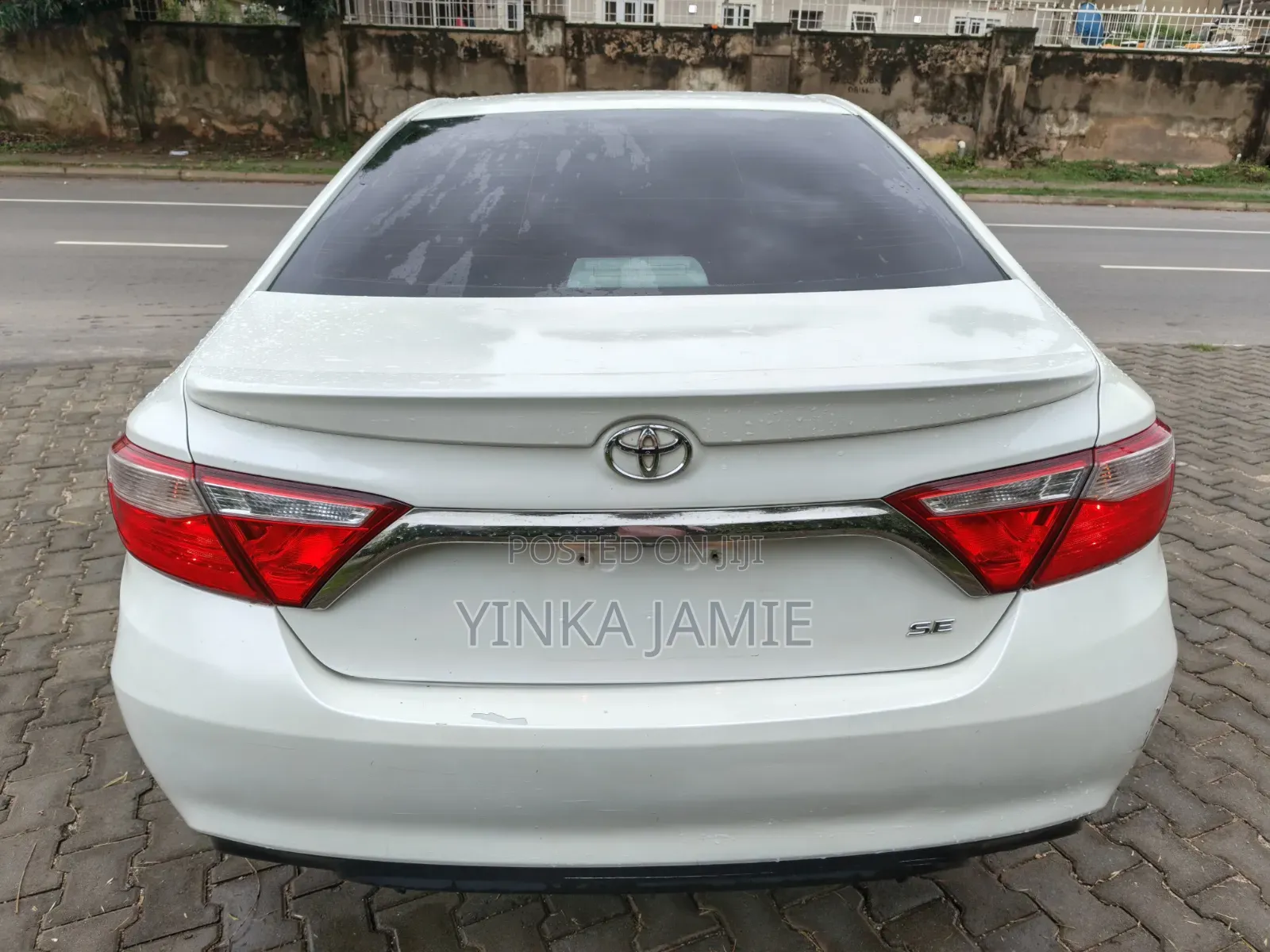 Toyota Camry 2016 White