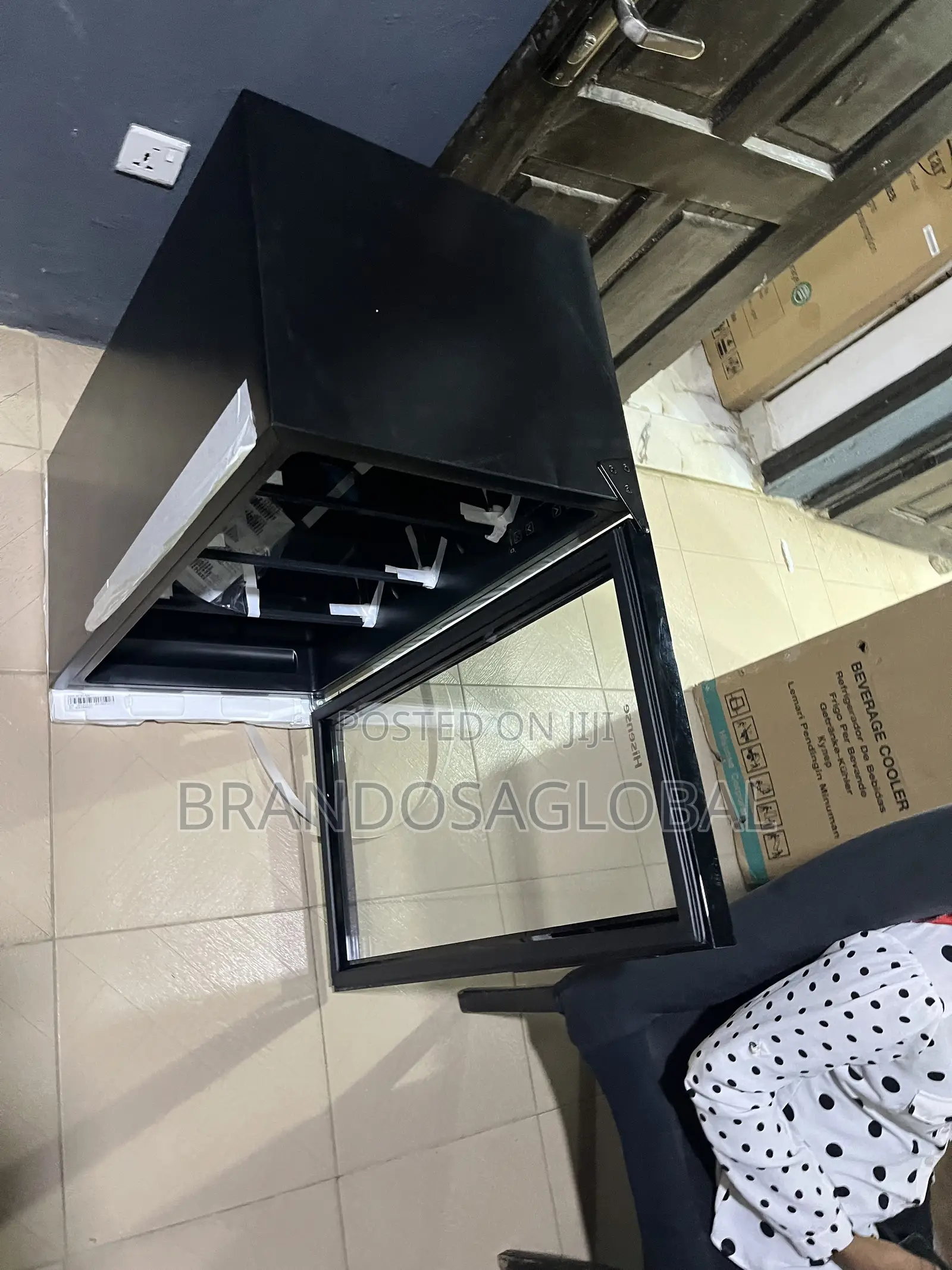 Hisense 91 Litres Mini Bar Chiller JC-94