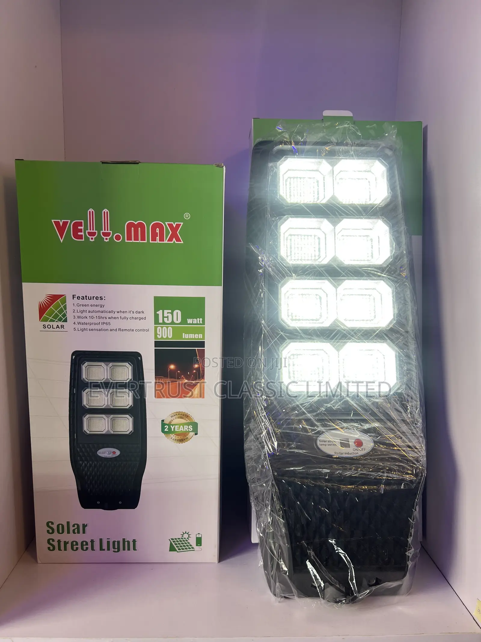 Vell 200w All in One Solar Street Light.