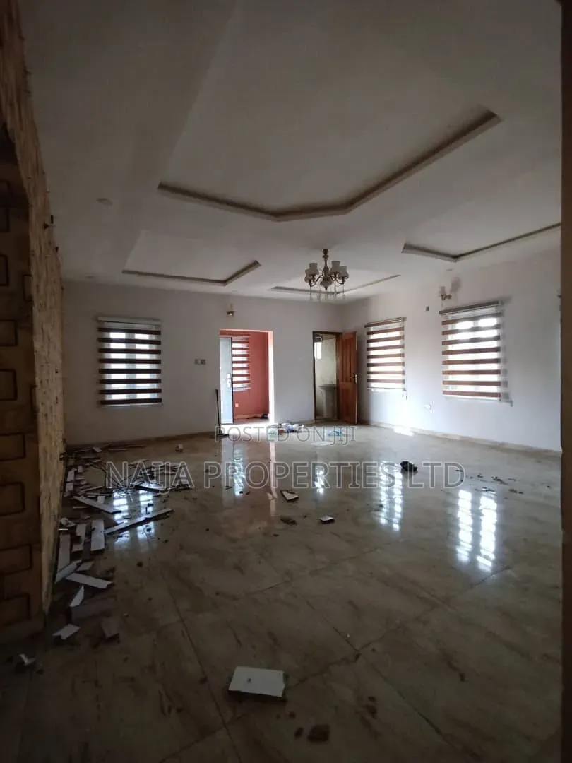 3bdrm Bungalow in Adeba, Lakowe for rent