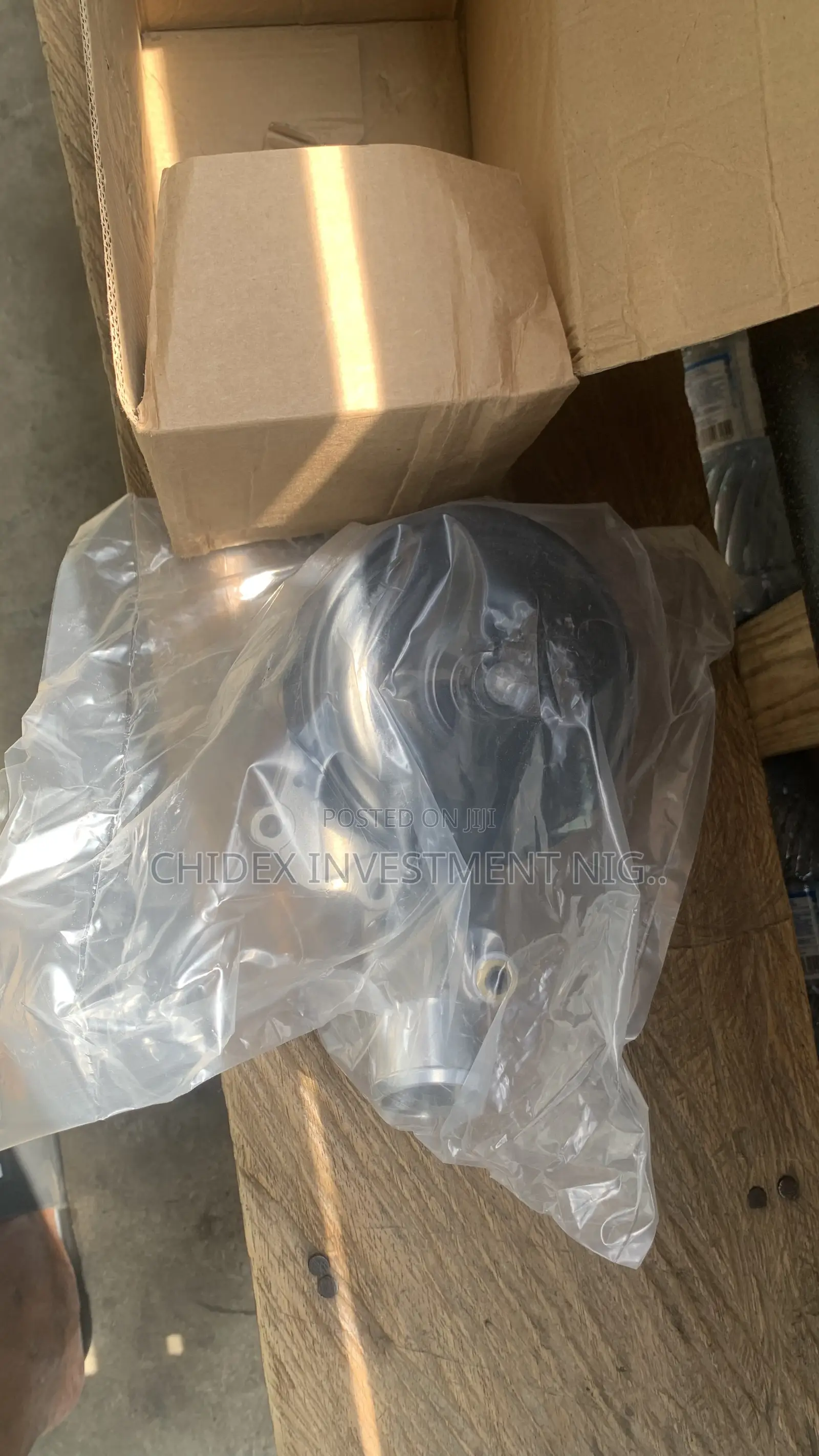 Water Pump for Range Rover V8 2010