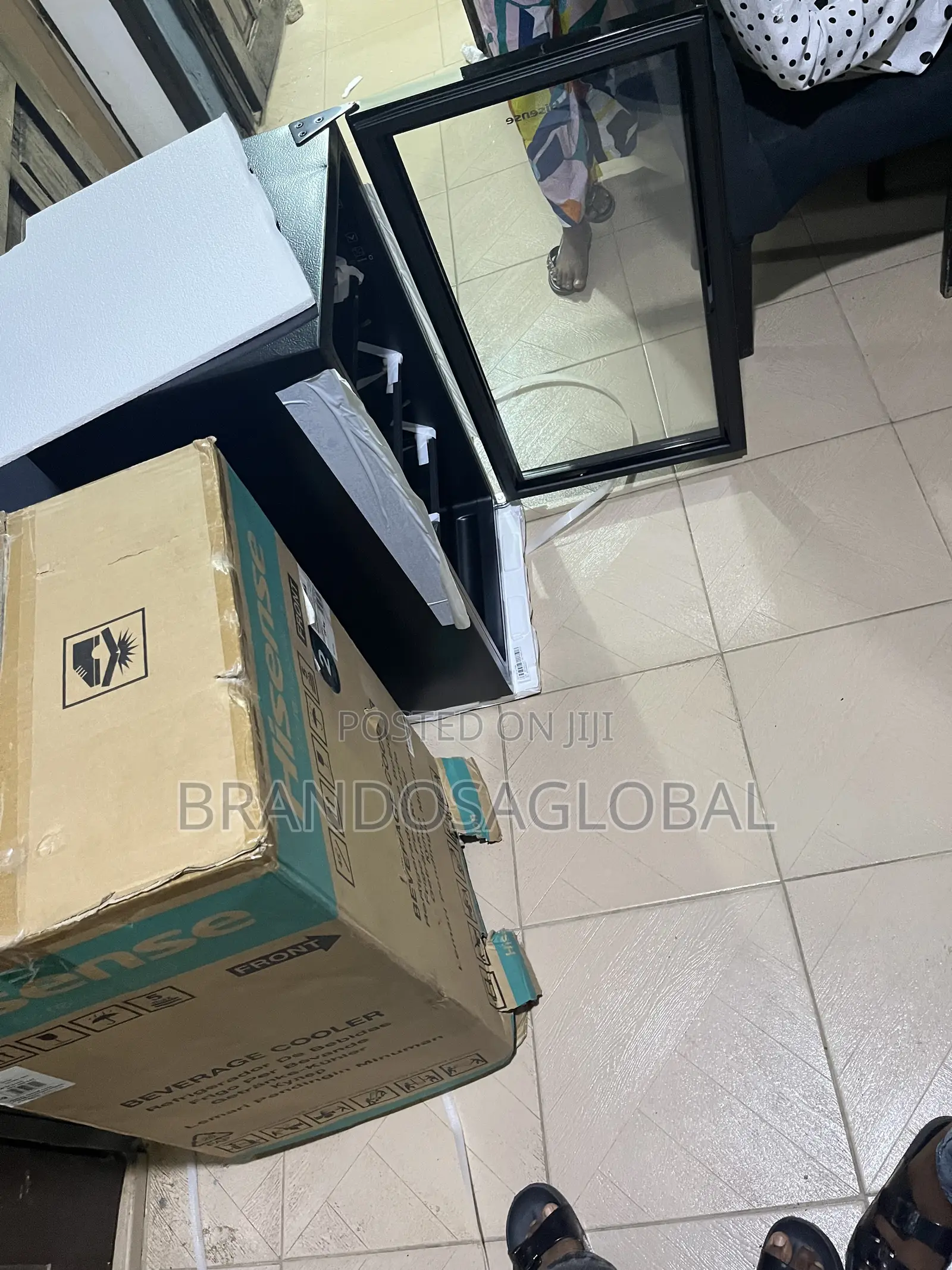 Hisense 91L Countertop Chiller Model JC-94