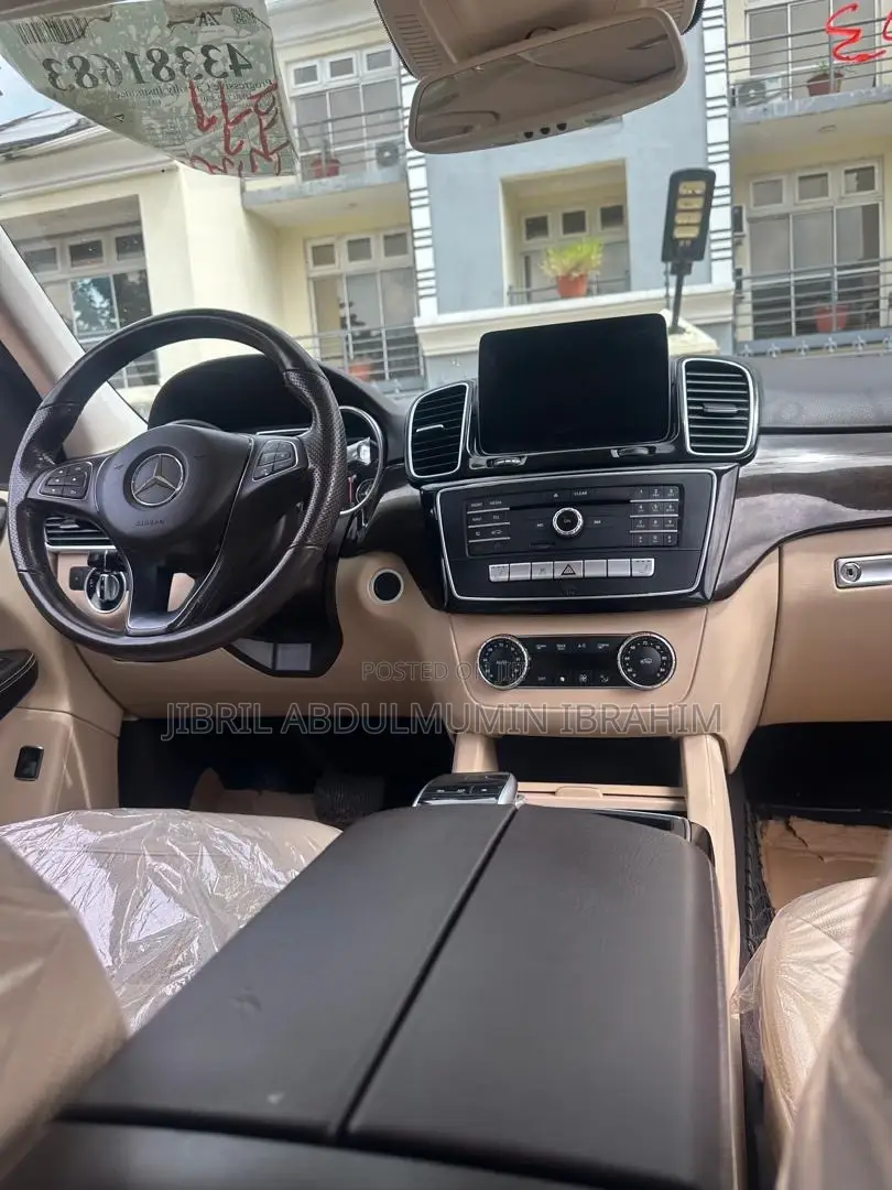 Mercedes-Benz GLE-Class 2017 Blue