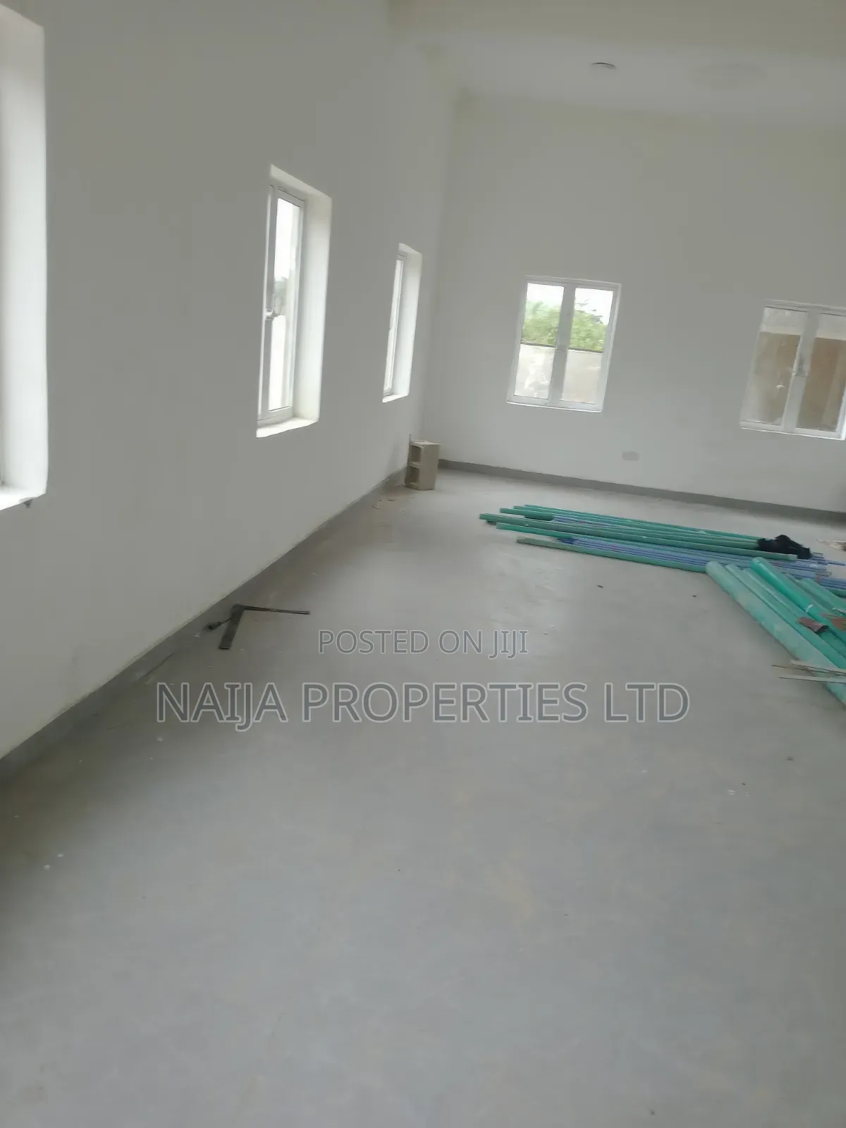 60sqm Office Space on Ground Floor Direct on Expres at Awoyaya for Rent