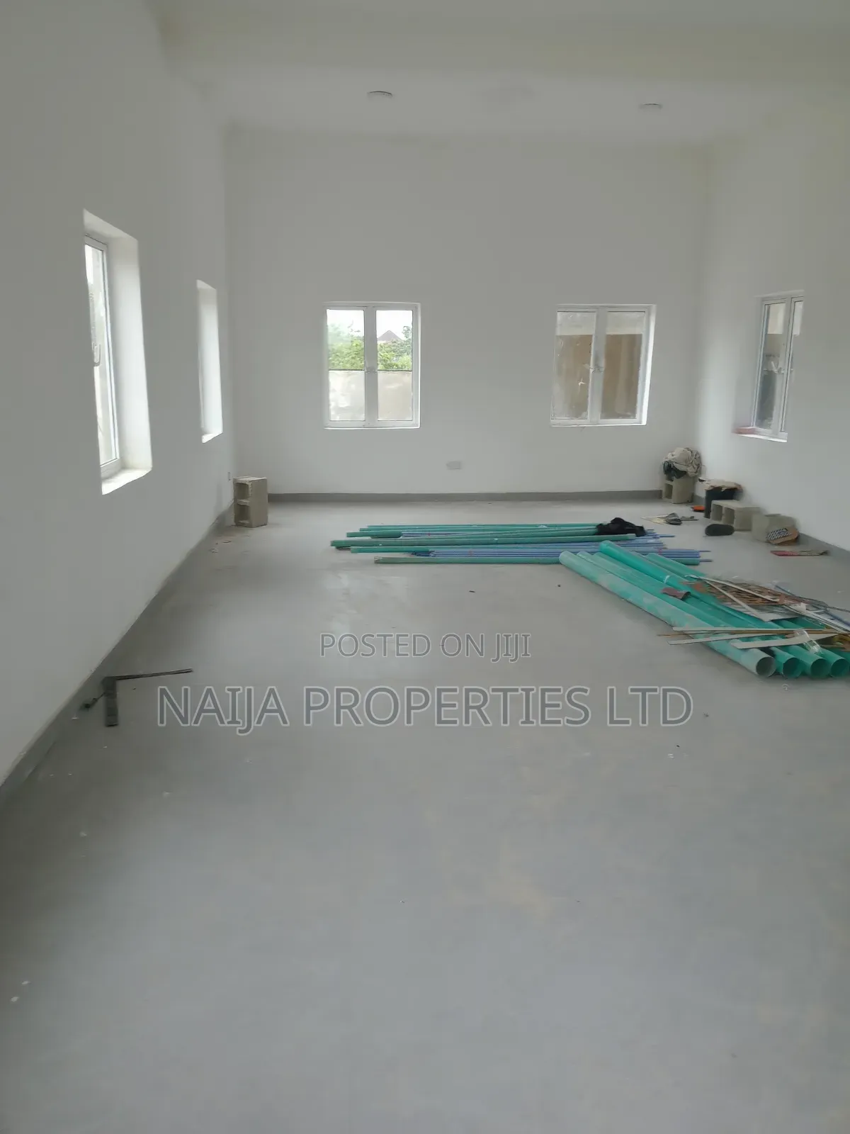 60sqm Office Space on Ground Floor Direct on Expres at Awoyaya for Rent