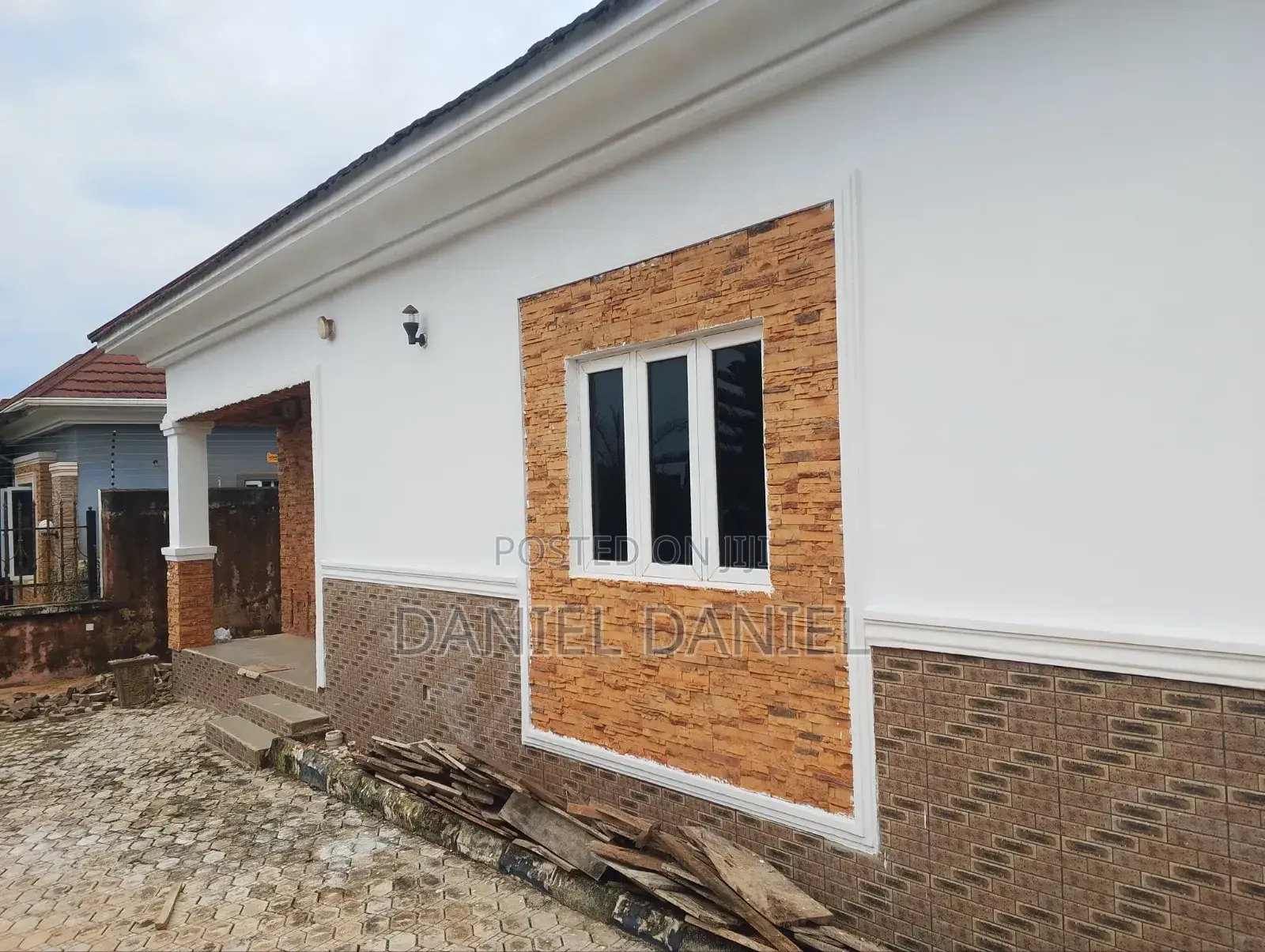 4bdrm Bungalow in Centenary City, Enugu for rent