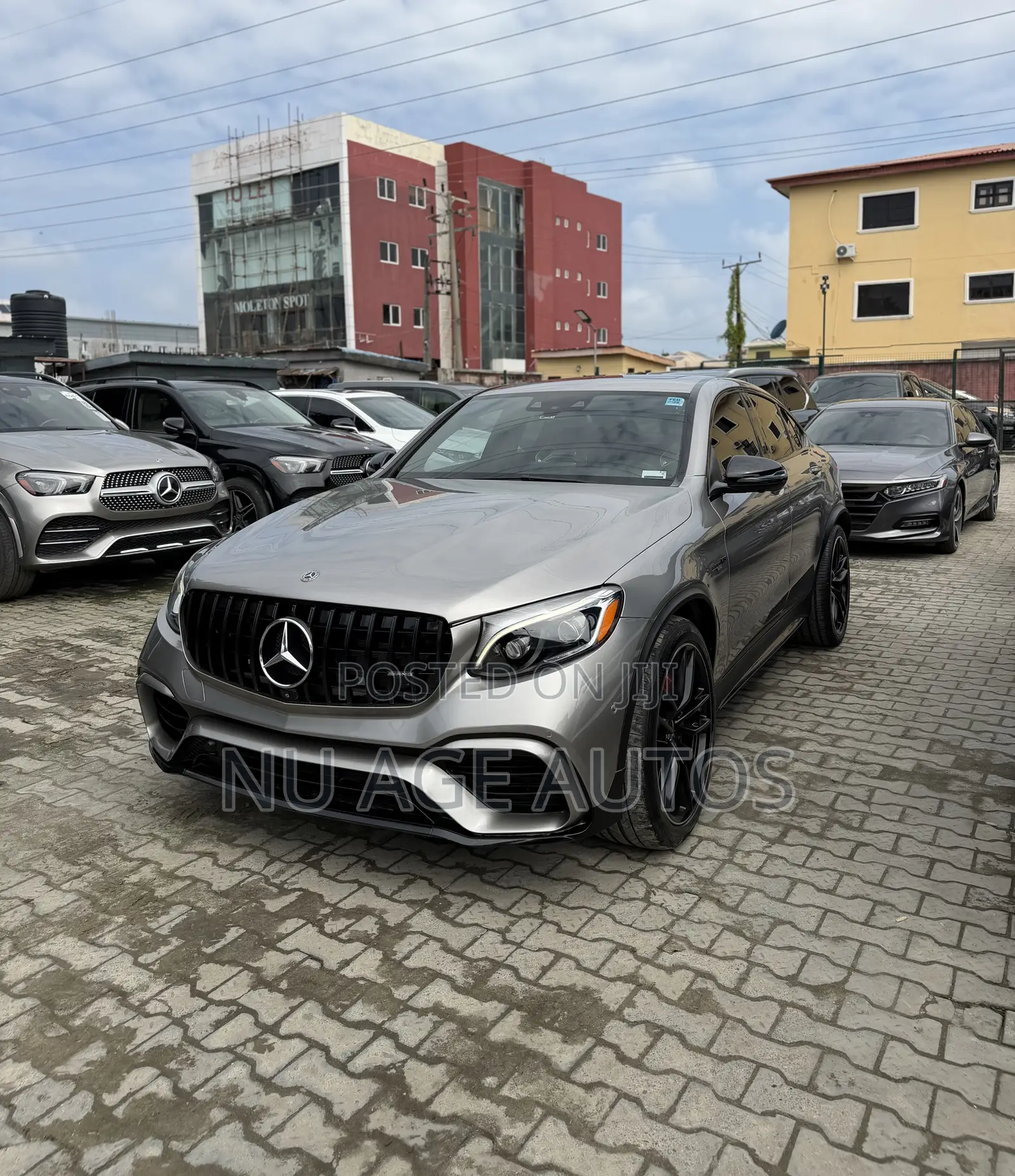Mercedes-Benz GLC-Class 2019 Gold