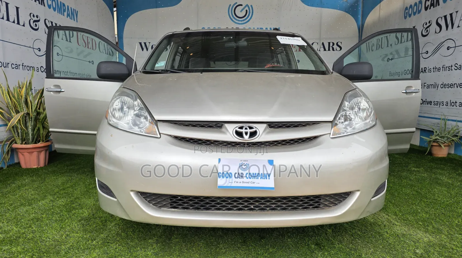 Toyota Sienna 2008 Gold