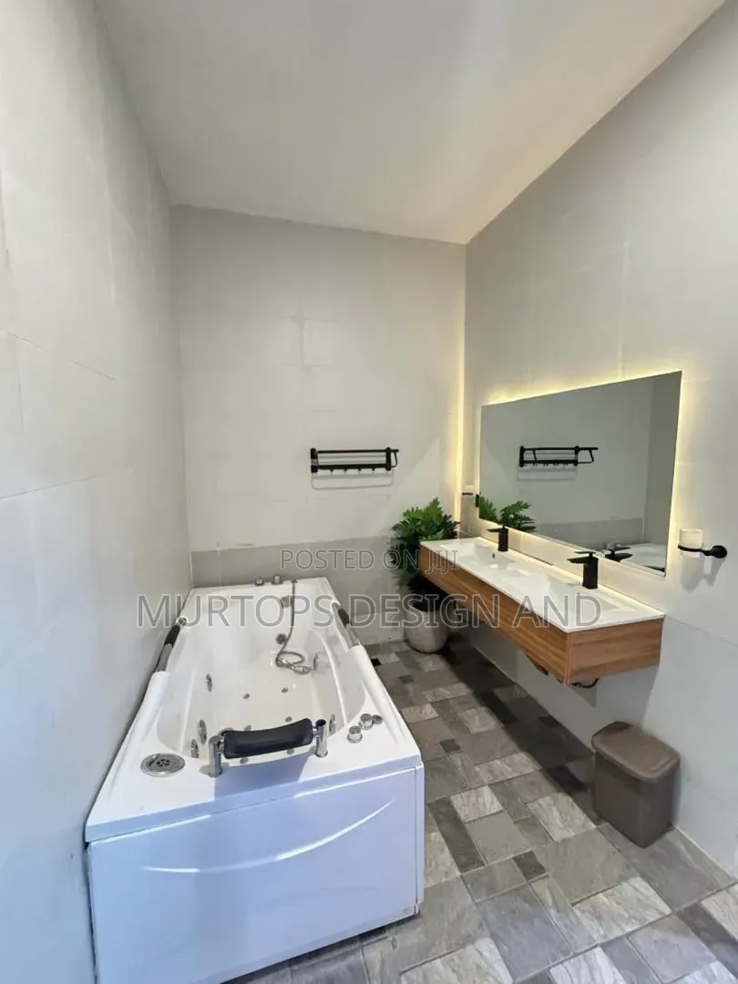 Furnished 4bdrm Townhouse/Terrace in Dpk Estate, Lekki Phase 2 for sale