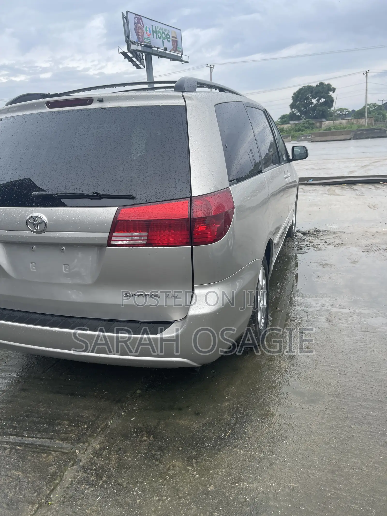 Toyota Sienna LE AWD 2006 Gold