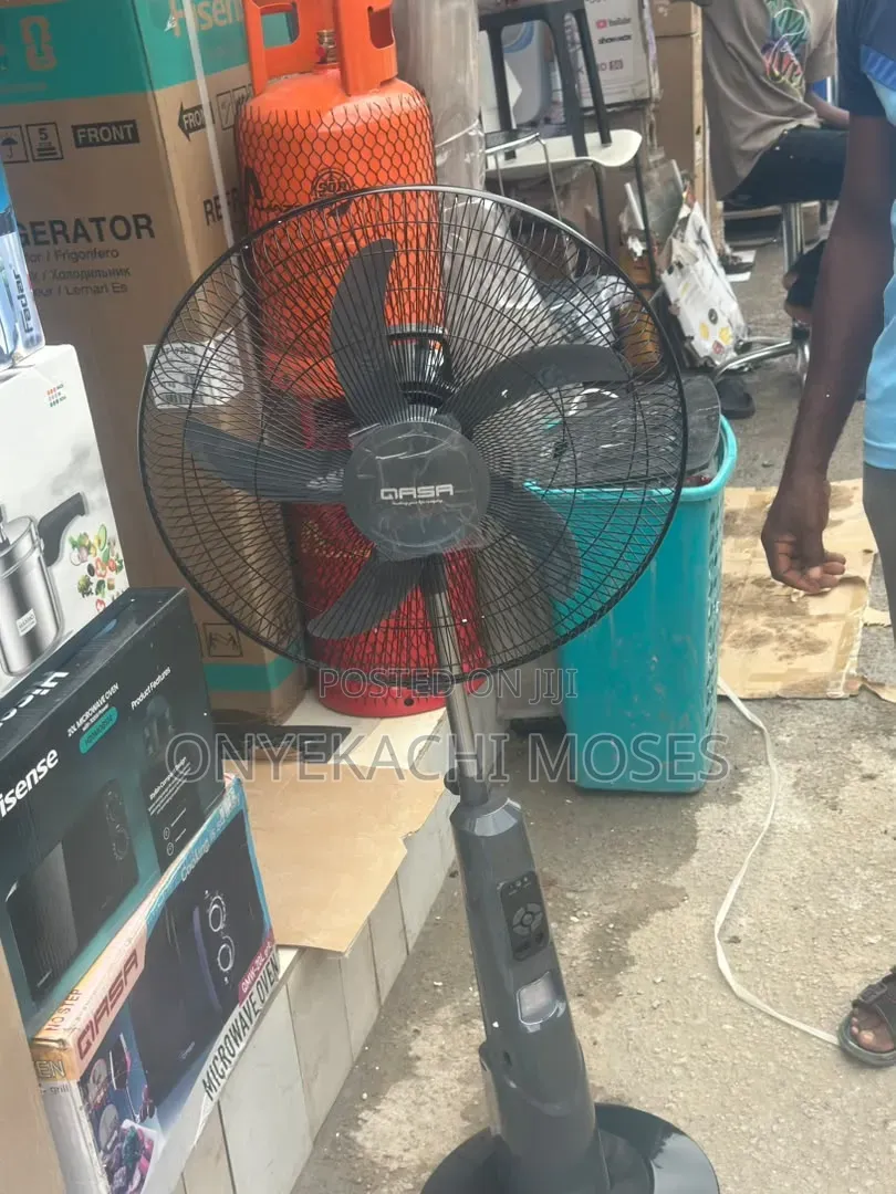 Qasa 18 Inches Rechargeable Fan