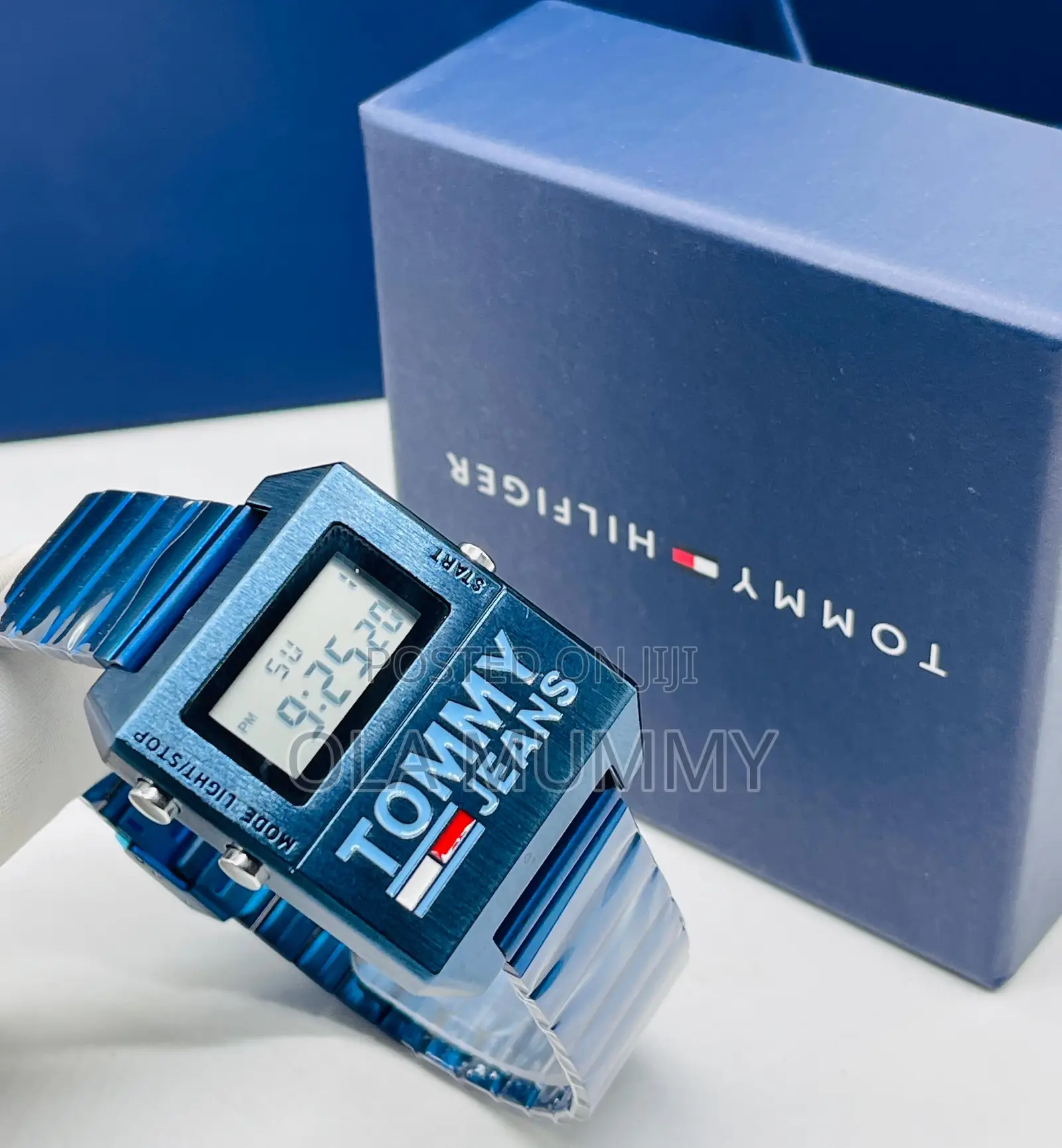 Tommy Hilfiger Linear Digital Chain Wristwatch