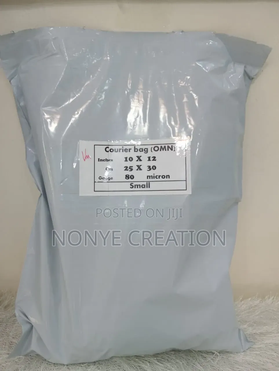 Courier Nylon