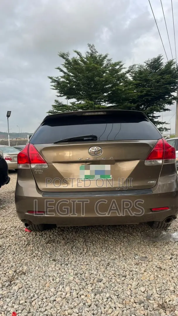 Toyota Venza 2010 Brown