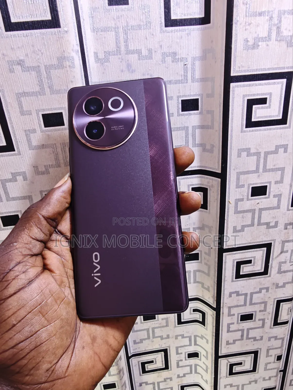 Vivo V30e 256 GB Purple
