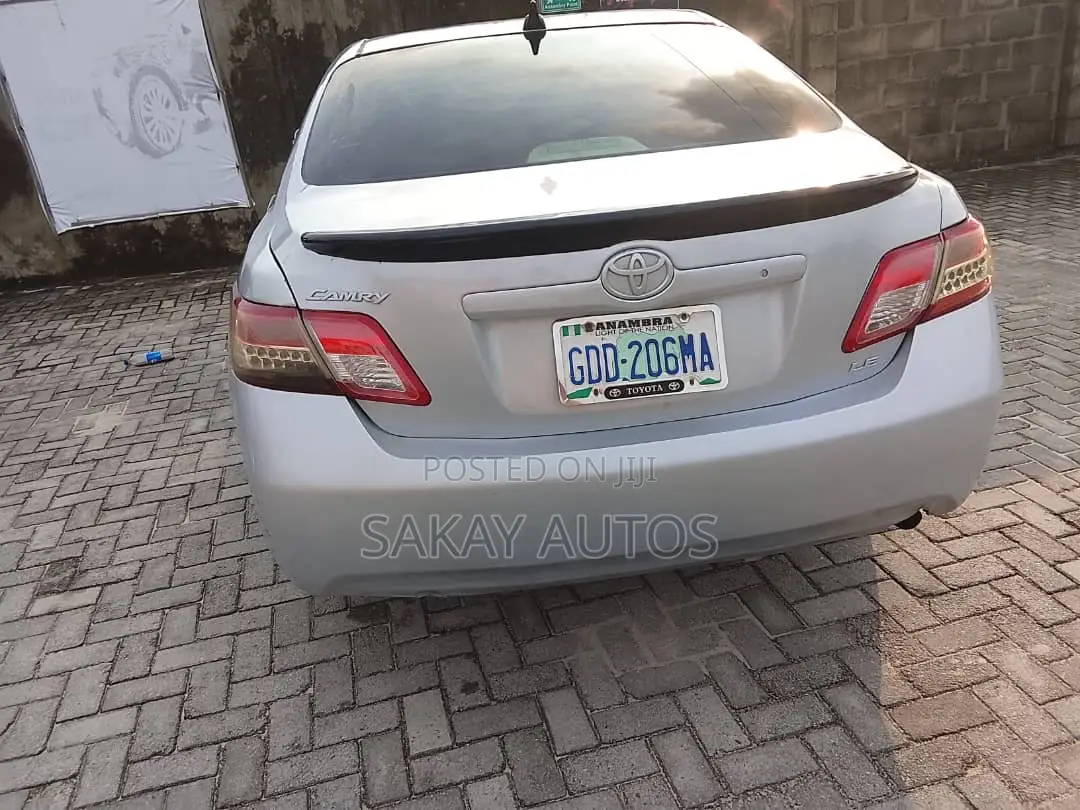 Toyota Camry 2008 Silver