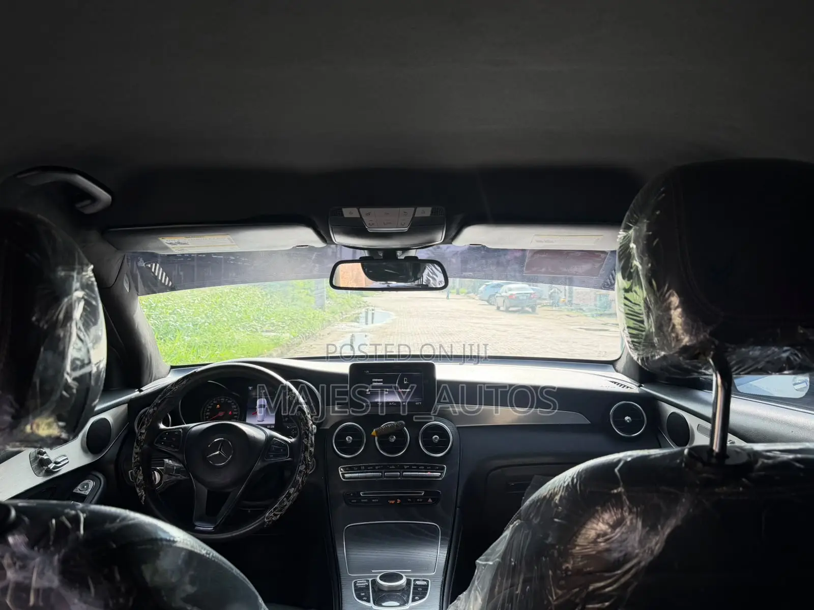 Mercedes-Benz GLC-Class 2019 White
