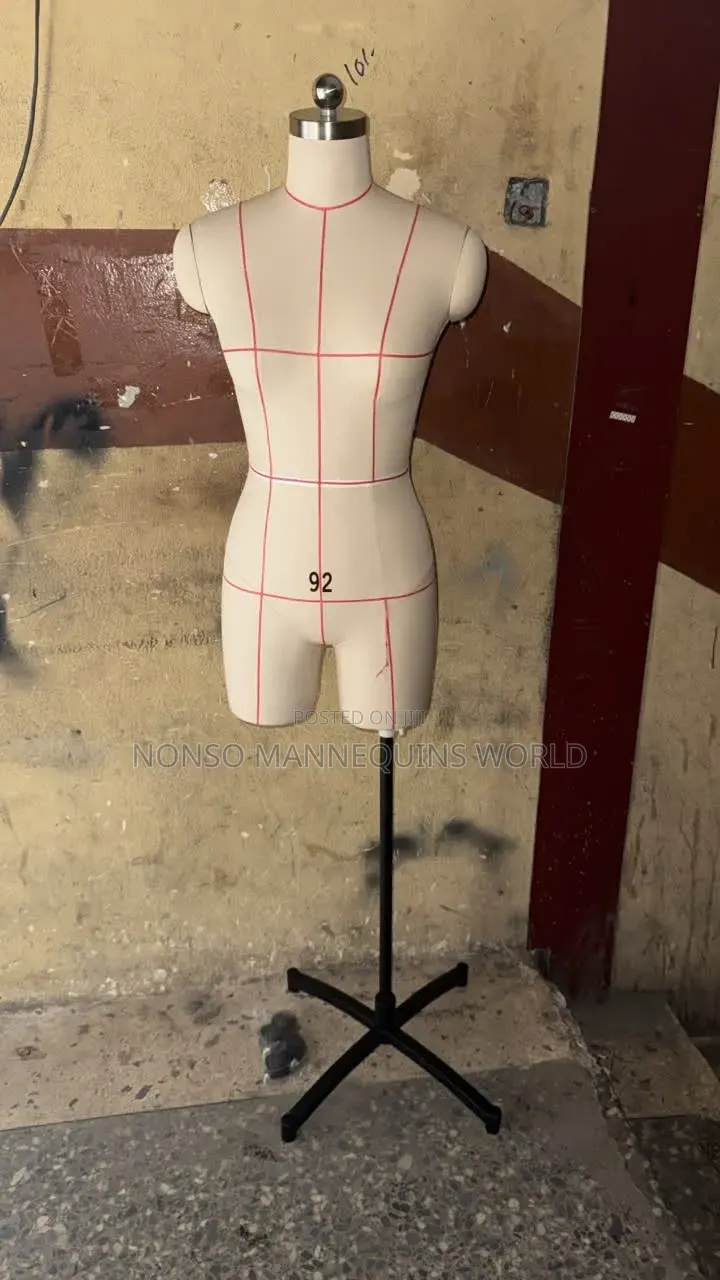 Size 10 Fully Pinnable (92) Imported Dressform