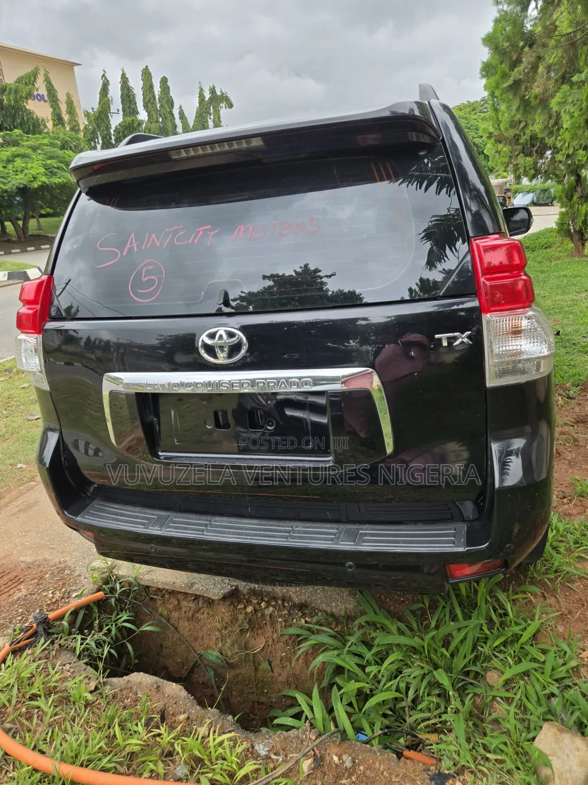 Toyota Land Cruiser Prado 2012 Black