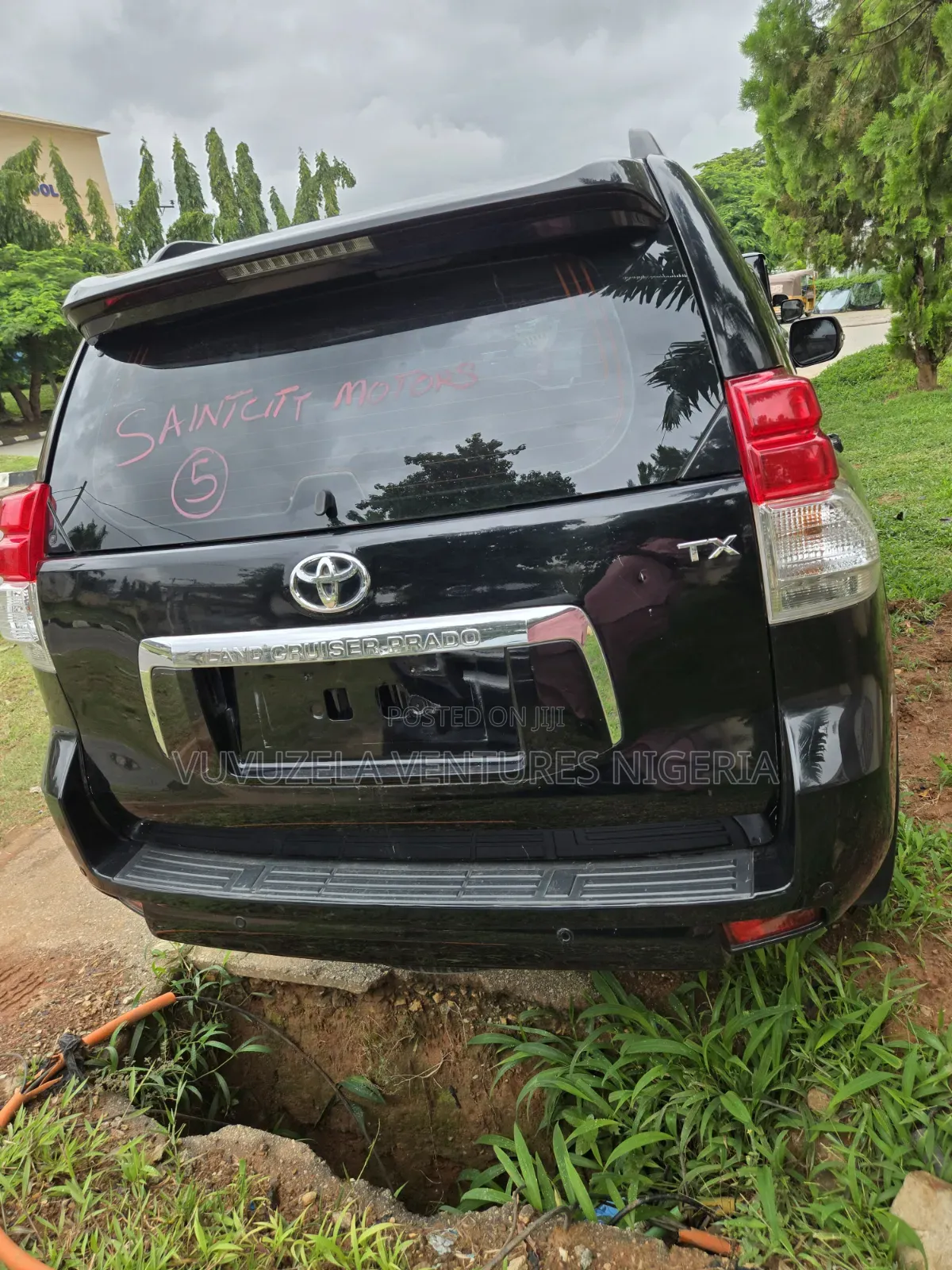 Toyota Land Cruiser Prado 2012 Black