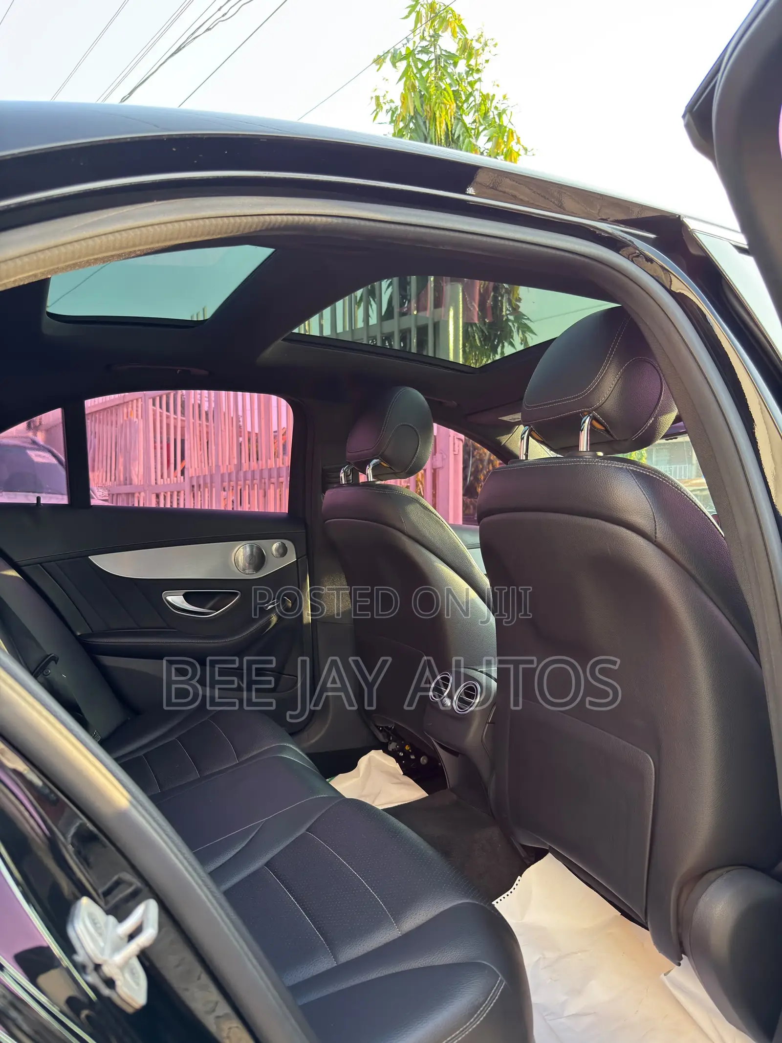 Mercedes-Benz C400 4Matic AWD Sedan (3.0L V6 7A) 2015 Black