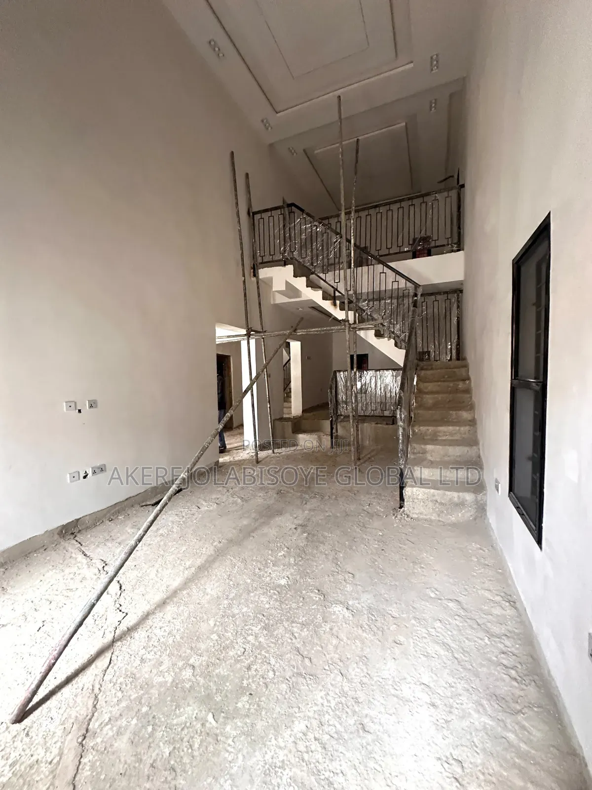6bdrm Duplex in Asokoro Abuja for sale