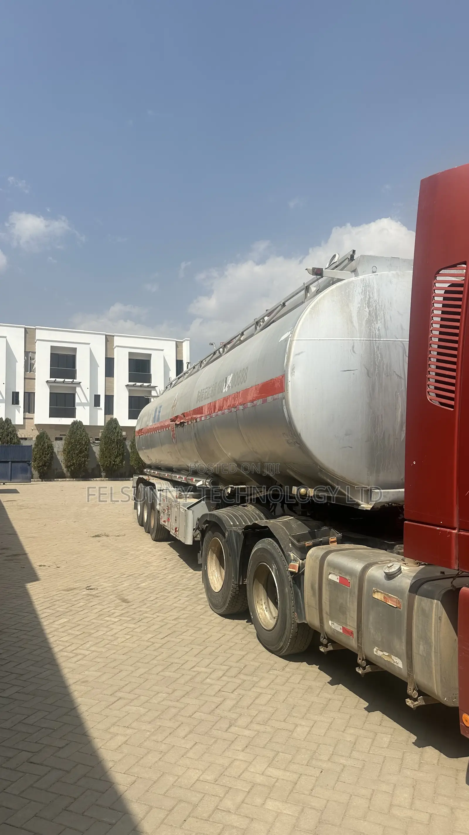 Foreign Used Petrol Tanker