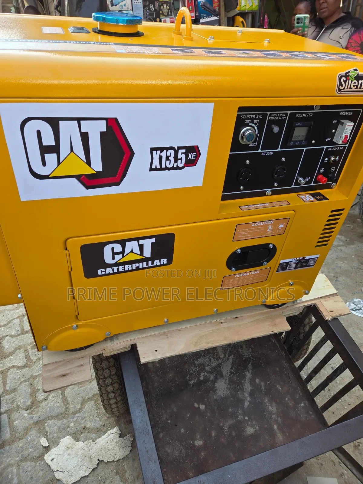 High-Performance 13.5kVA CAT Silent Generator