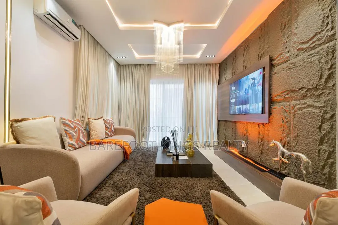 Luxury 5Bedroom Apartment