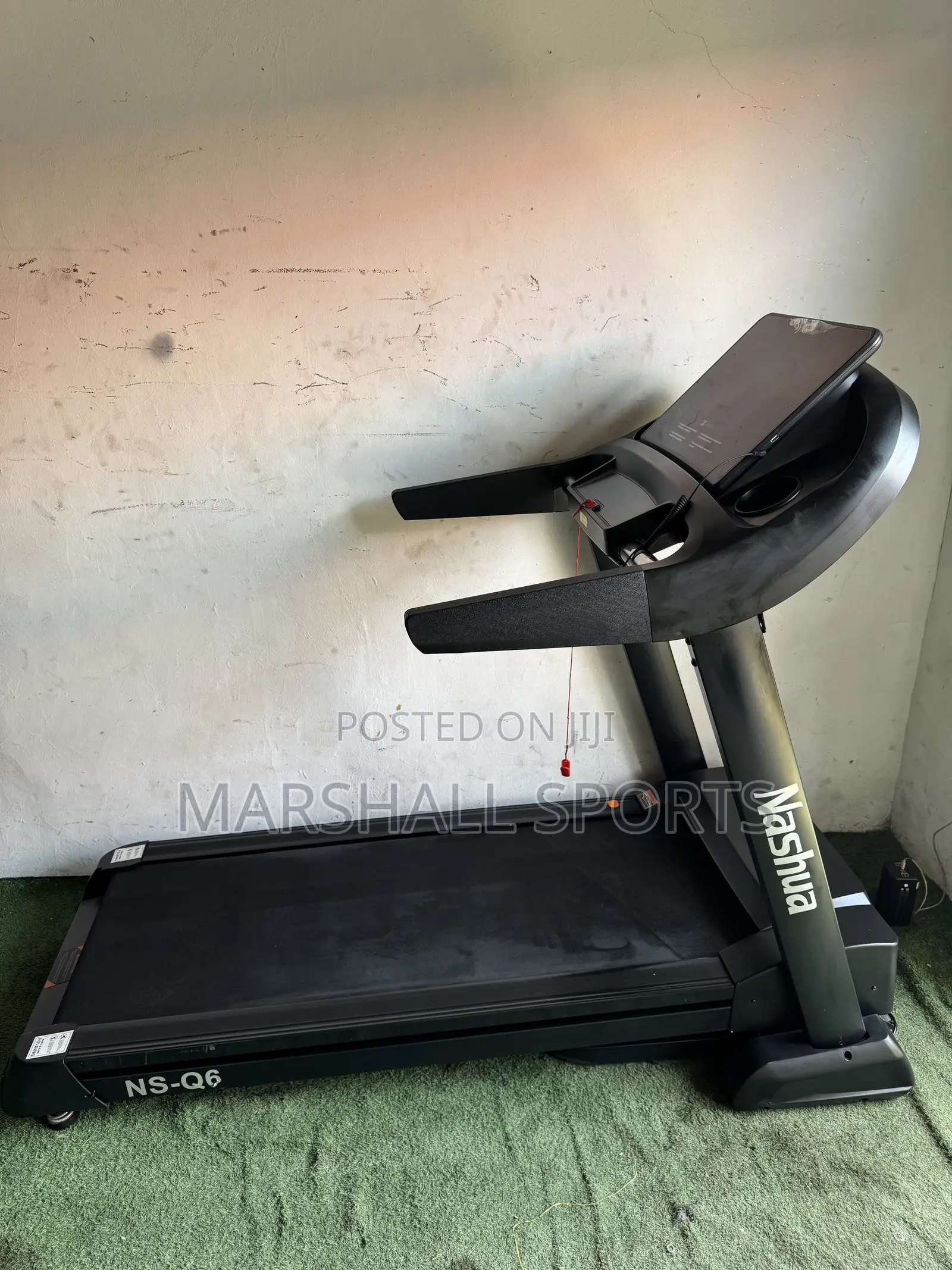 Brand New Heavy Duty Nashua Treadmill