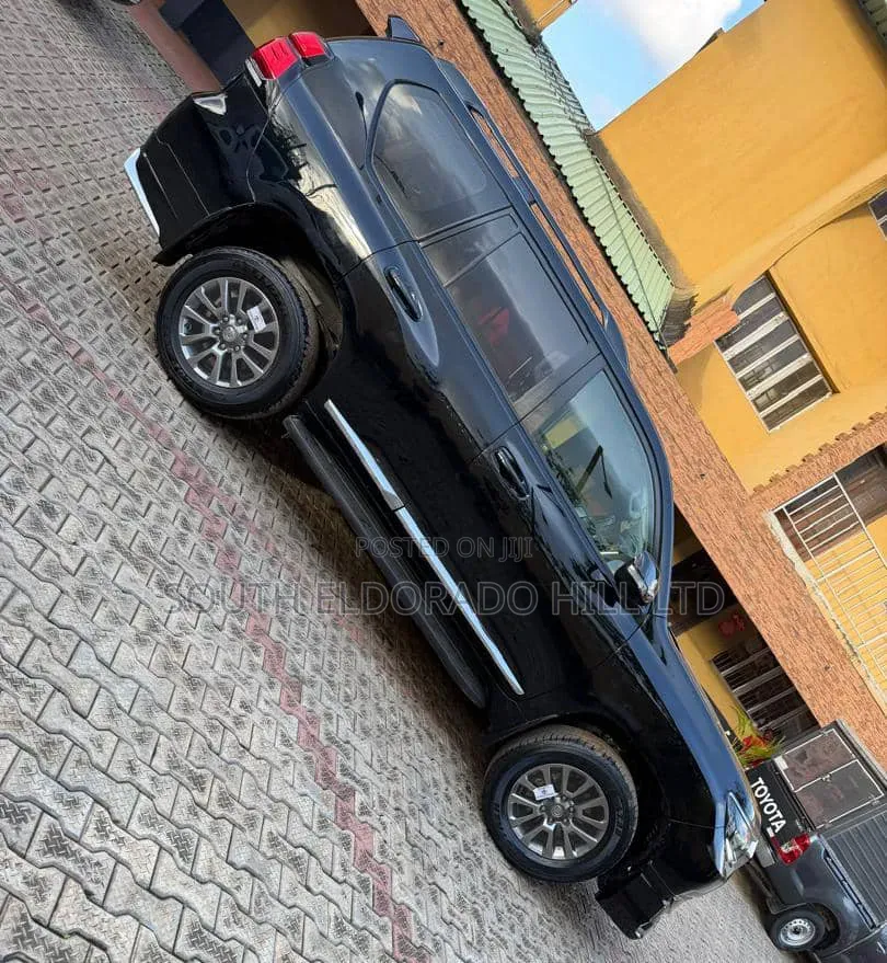 Toyota Land Cruiser Prado 4.0 Petrol TX-L 2021 Black